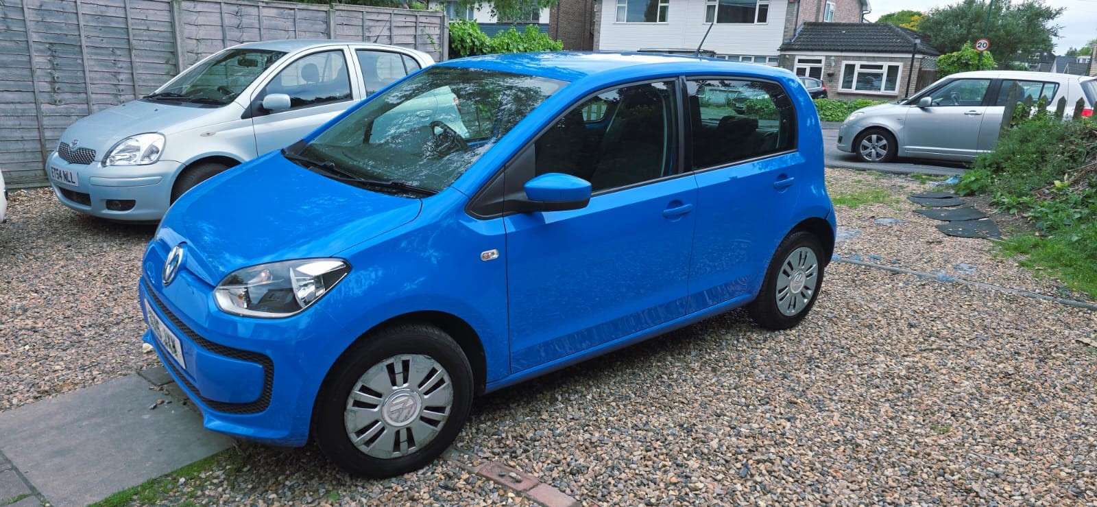 2015 VOLKSWAGEN UP! 2015 VOLKSWAGEN UP!