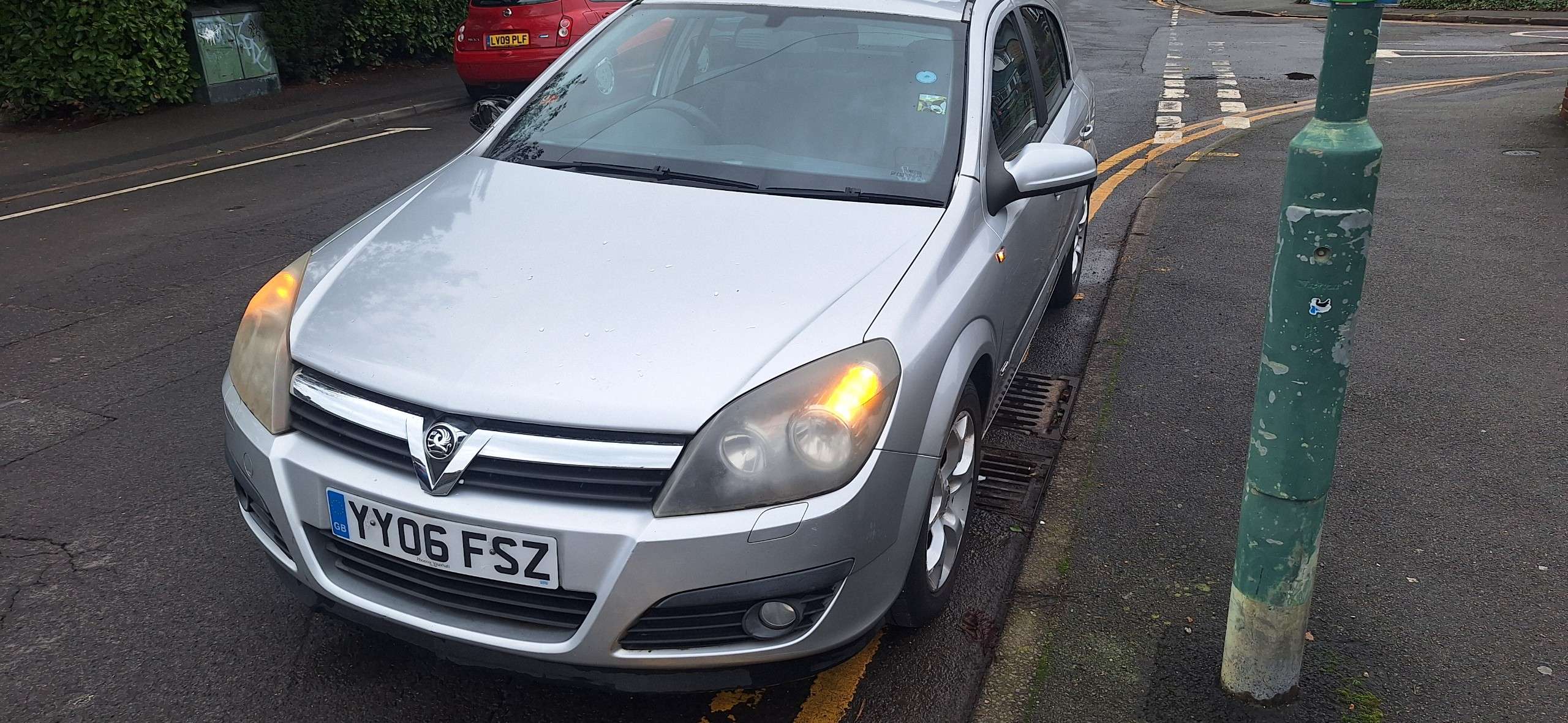 A 2006 VAUXHALL ASTRA 1.4i 16v SXi Hatchback 5dr Petrol Manual (151 g/km, 89 bhp) A 2006 VAUXHALL ASTRA 1.4i 16v SXi Hatchback 5dr Petrol Manual (151 g/km, 89 bhp)