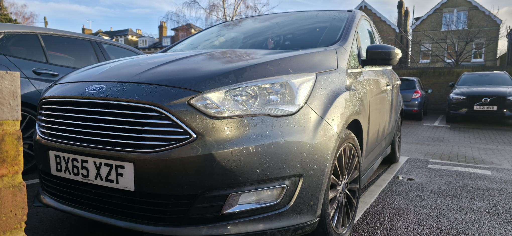 A 2015 FORD C-MAX 1.5 TDCi Titanium MPV 5dr Diesel Manual Euro 6 (s/s) (120 ps) A 2015 FORD C-MAX 1.5 TDCi Titanium MPV 5dr Diesel Manual Euro 6 (s/s) (120 ps)