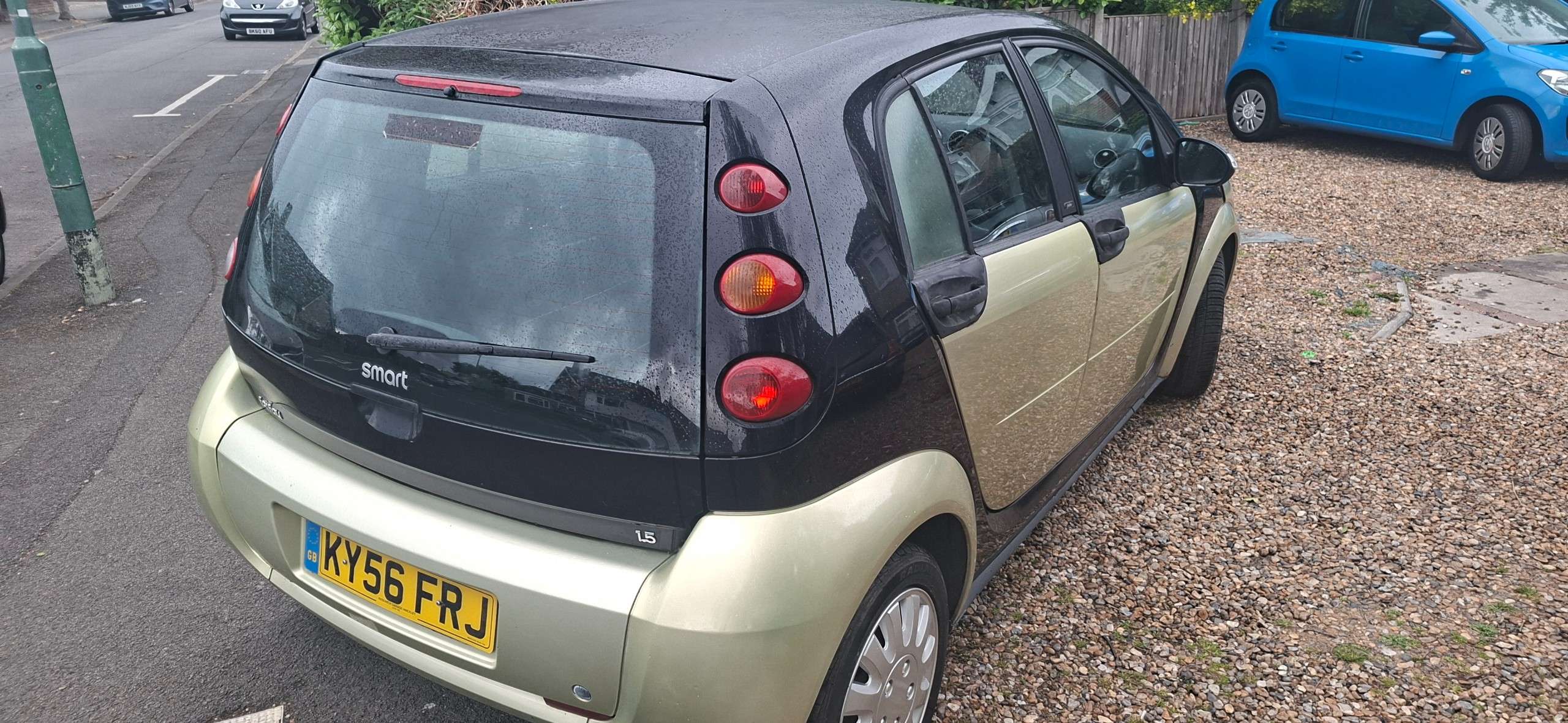 A 2006 SMART FORFOUR 1.5 Pulse Hatchback 5dr Petrol Automatic (138 g/km, 109 bhp) A 2006 SMART FORFOUR 1.5 Pulse Hatchback 5dr Petrol Automatic (138 g/km, 109 bhp)