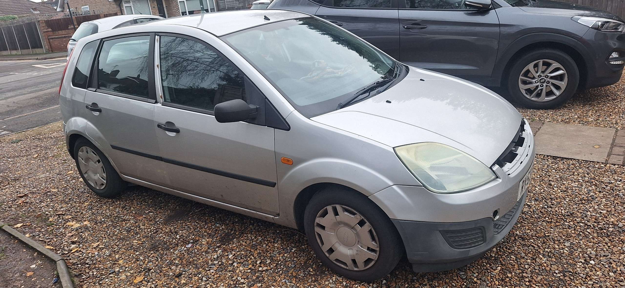 A 2003 FORD FIESTA 1.4 LX Hatchback 5dr Petrol Manual (a/c) (153 g/km, 79 bhp) A 2003 FORD FIESTA 1.4 LX Hatchback 5dr Petrol Manual (a/c) (153 g/km, 79 bhp)