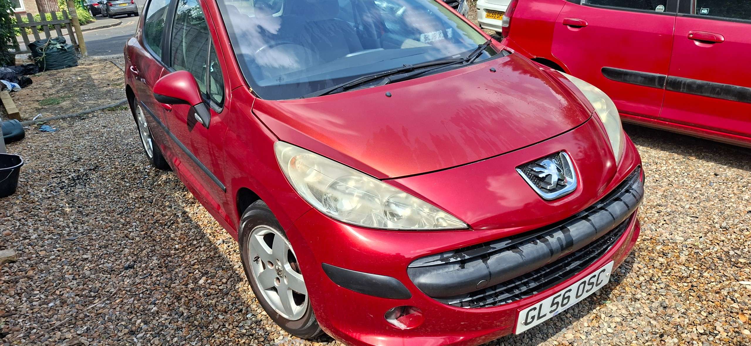 A 2007 PEUGEOT 207 SE A 2007 PEUGEOT 207 SE