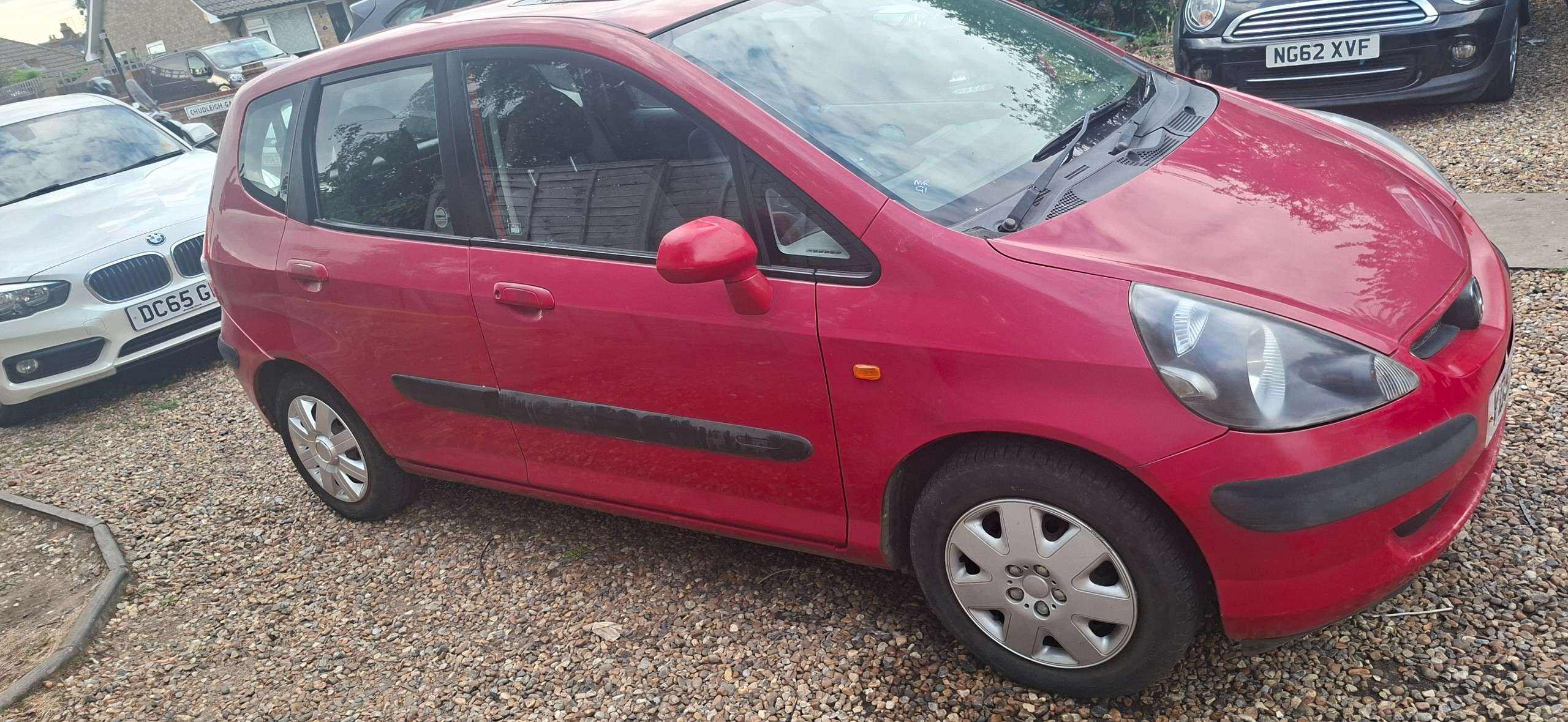 A 2003 HONDA JAZZ 1.4 i-DSI SE Hatchback 5dr Petrol CVT-7 (137 g/km, 82 bhp) A 2003 HONDA JAZZ 1.4 i-DSI SE Hatchback 5dr Petrol CVT-7 (137 g/km, 82 bhp)