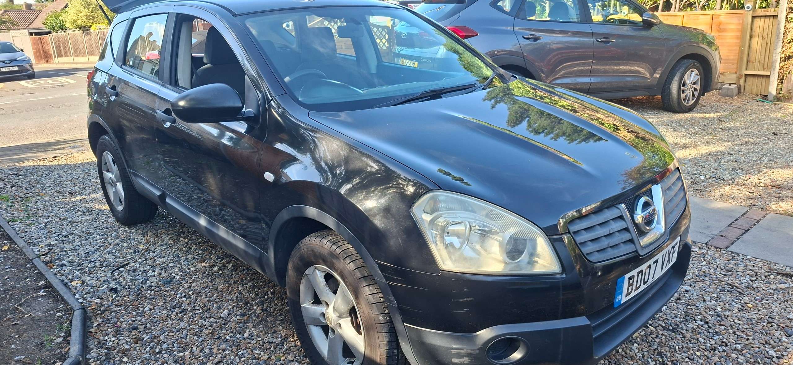 A 2007 NISSAN QASHQAI 1.6 Visia Hatchback 5dr Petrol Manual 2WD (159 g/km, 113 bhp) A 2007 NISSAN QASHQAI 1.6 Visia Hatchback 5dr Petrol Manual 2WD (159 g/km, 113 bhp)