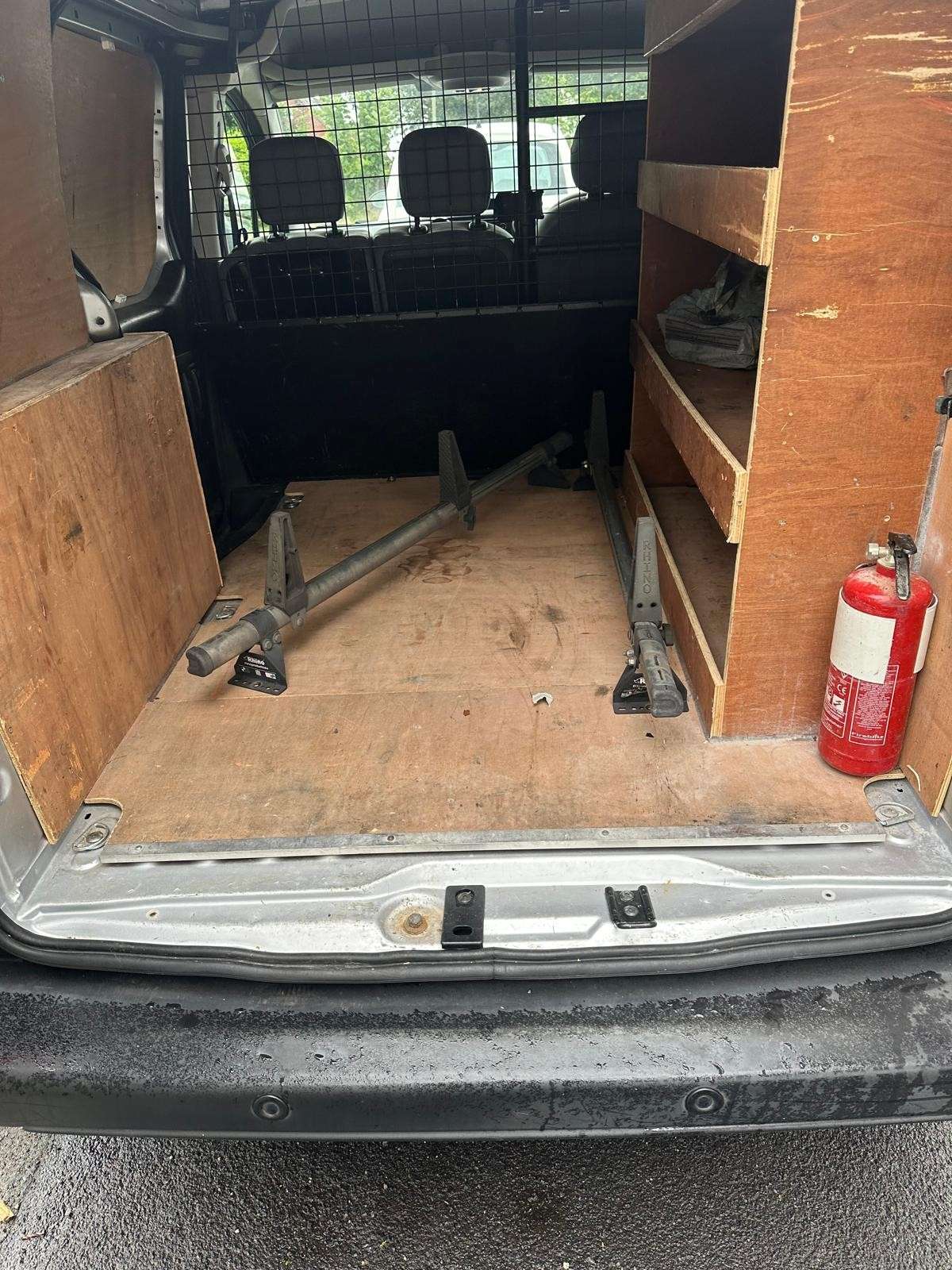 A 2013 CITROEN BERLINGO 1.6 HDi 625 Enterprise Panel Van 5dr Diesel Manual L1 (Euro 5) (133 g/km, 75 bhp) A 2013 CITROEN BERLINGO 1.6 HDi 625 Enterprise Panel Van 5dr Diesel Manual L1 (Euro 5) (133 g/km, 75 bhp)