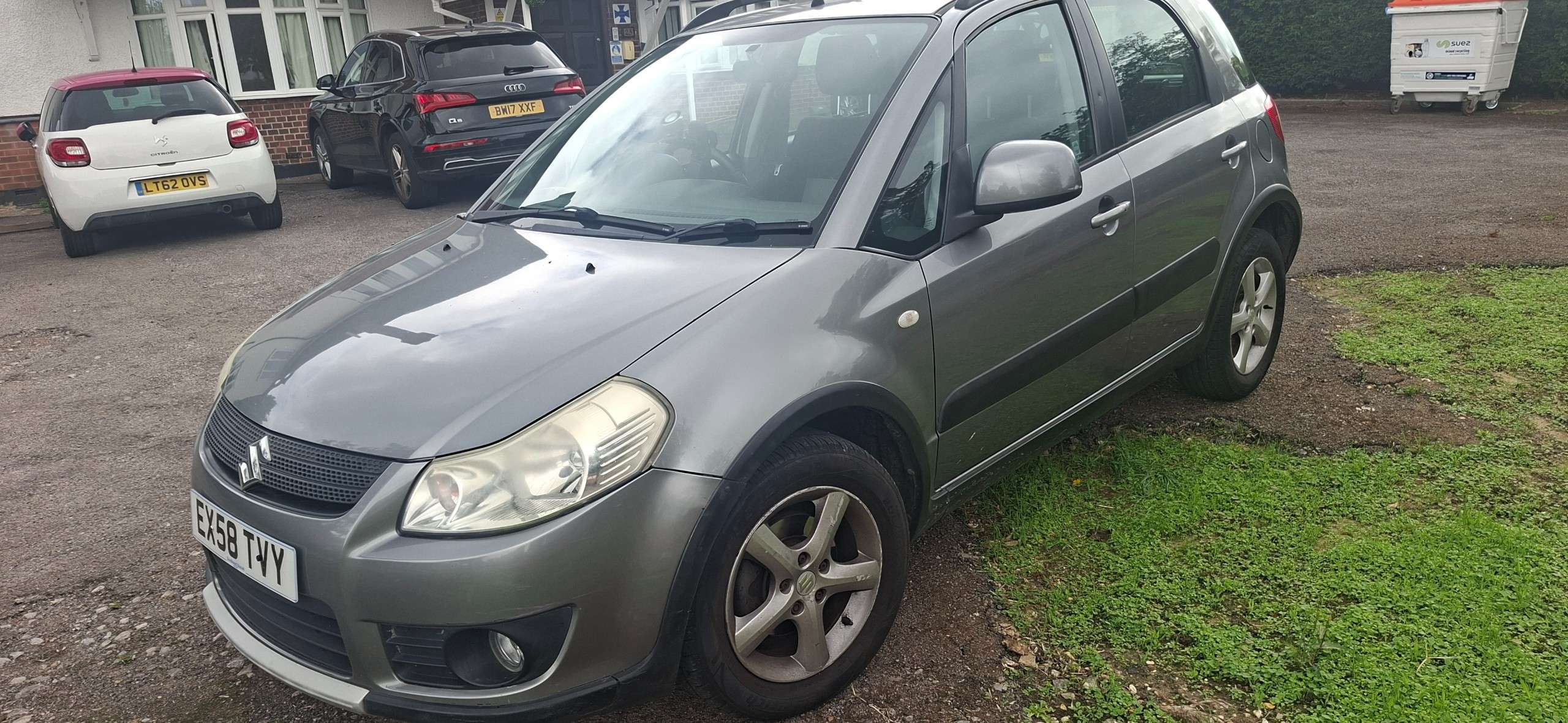 A 2008 SUZUKI SX4 1.6 16V GLX SUV 5dr Petrol Auto Euro 4 (106 ps) A 2008 SUZUKI SX4 1.6 16V GLX SUV 5dr Petrol Auto Euro 4 (106 ps)
