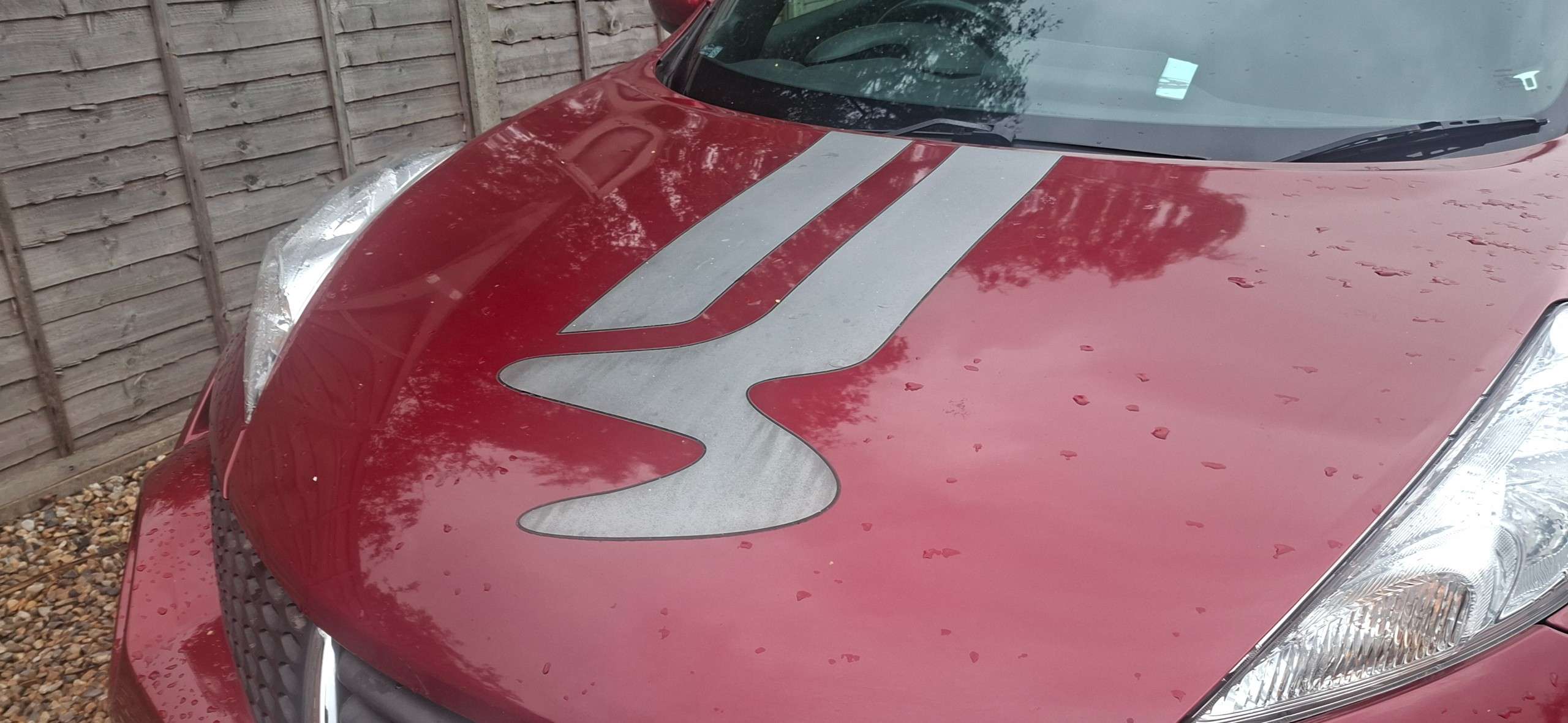 A 2011 NISSAN JUKE 1.6 Acenta SUV 5dr Petrol Manual Euro 5 (117 ps) A 2011 NISSAN JUKE 1.6 Acenta SUV 5dr Petrol Manual Euro 5 (117 ps)