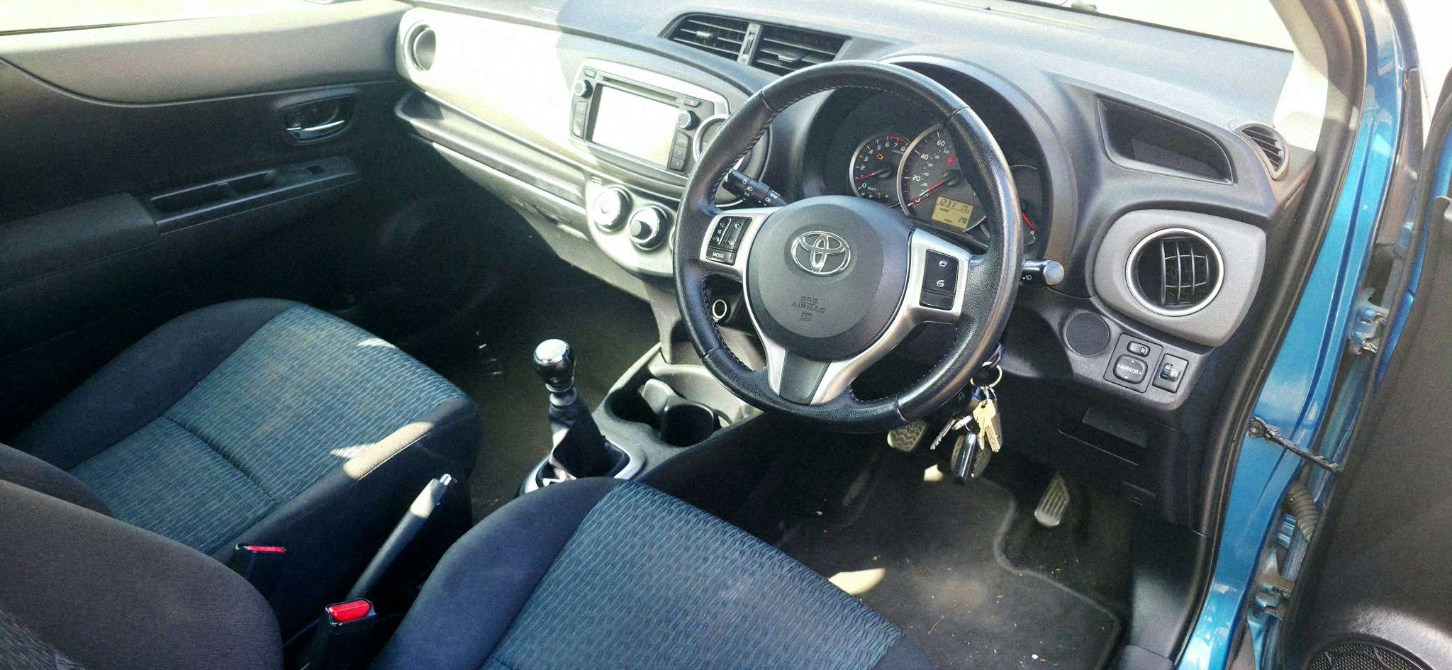 2013 TOYOTA YARIS 2013 TOYOTA YARIS