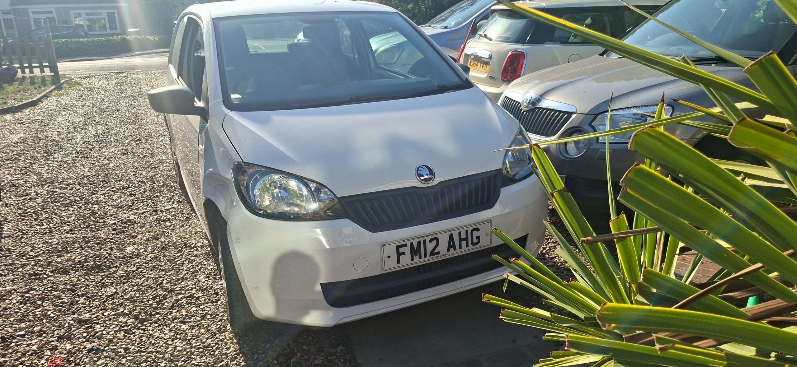 A 2012 SKODA CITIGO 1.0 MPI S Hatchback 3dr Petrol Manual Euro 5 (60 ps) A 2012 SKODA CITIGO 1.0 MPI S Hatchback 3dr Petrol Manual Euro 5 (60 ps)