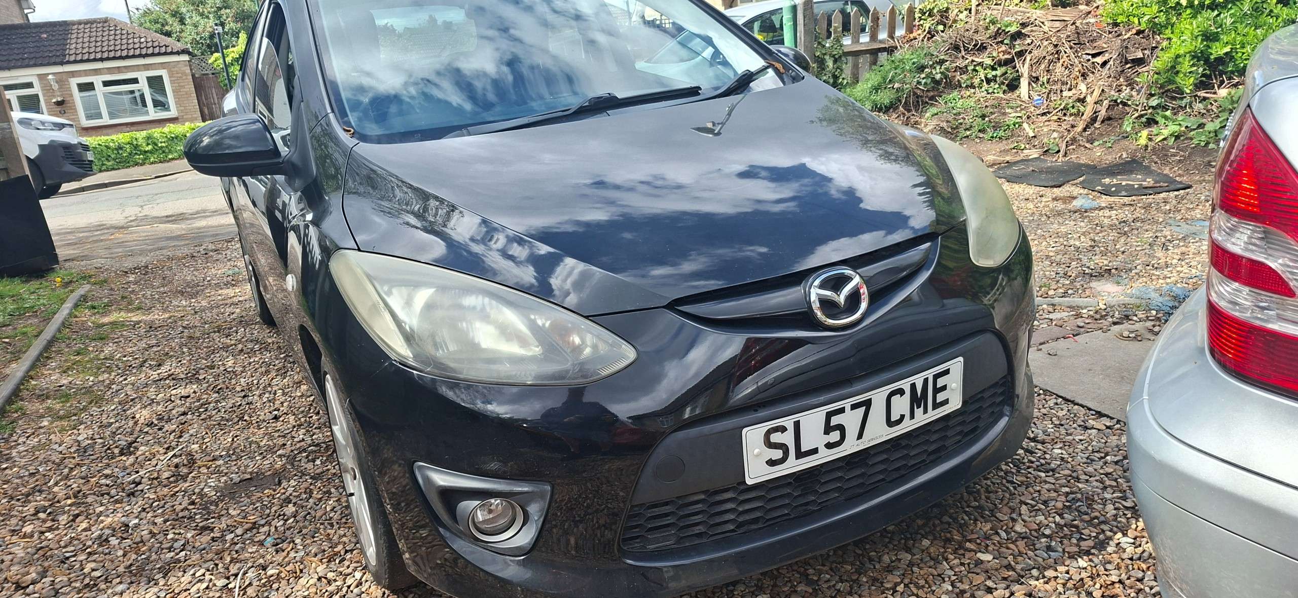 A 2007 MAZDA MAZDA2 1.5 Sport Hatchback 5dr Petrol Manual Euro 4 (103 ps) A 2007 MAZDA MAZDA2 1.5 Sport Hatchback 5dr Petrol Manual Euro 4 (103 ps)