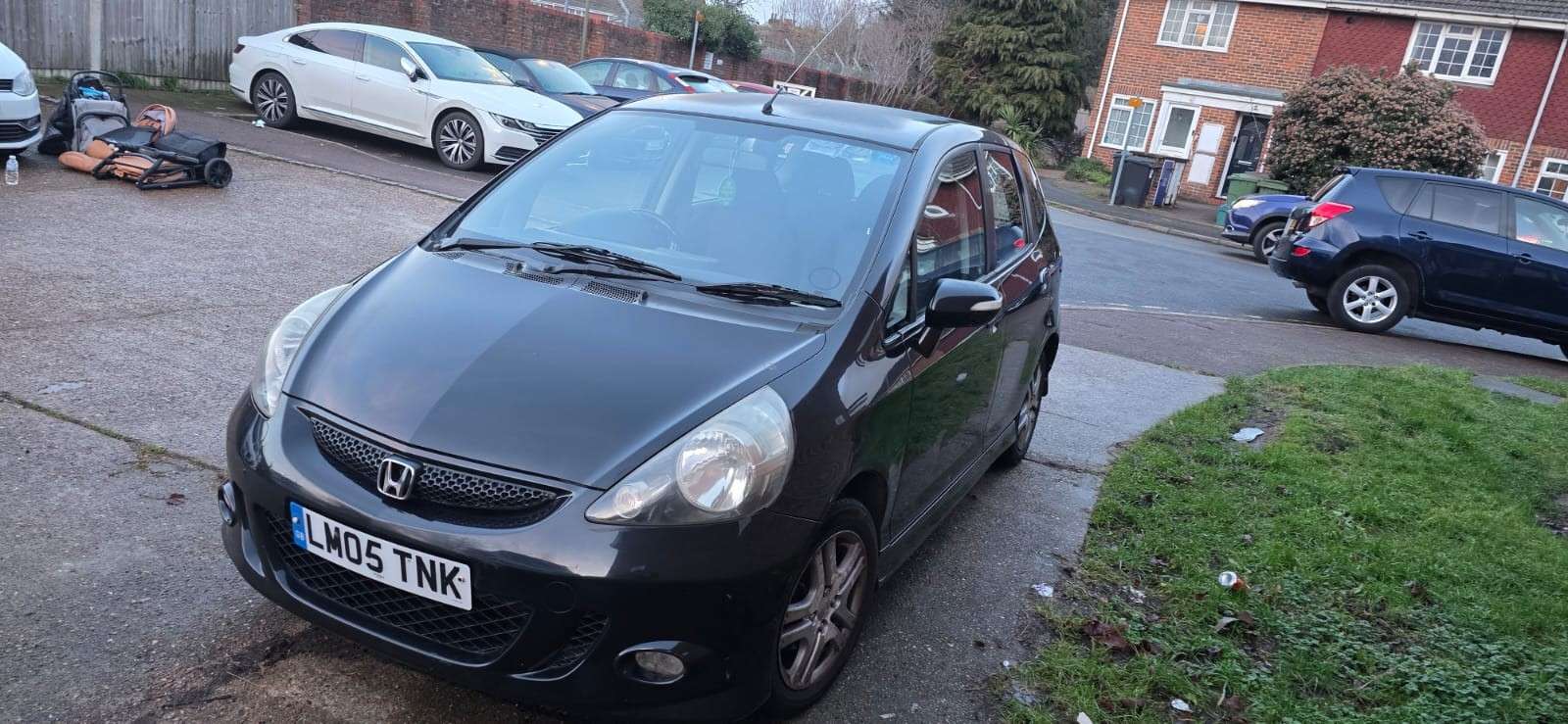 A 2005 HONDA JAZZ 1.4 i-DSI SE Sport Hatchback 5dr Petrol Manual (137 g/km, 82 bhp) A 2005 HONDA JAZZ 1.4 i-DSI SE Sport Hatchback 5dr Petrol Manual (137 g/km, 82 bhp)