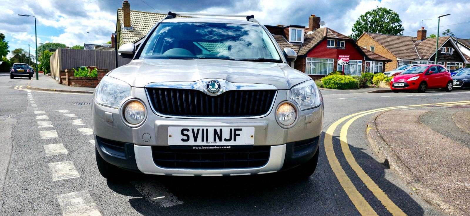 A 2011 SKODA YETI 1.2 TSI SE SUV 5dr Petrol DSG Euro 5 (105 ps) A 2011 SKODA YETI 1.2 TSI SE SUV 5dr Petrol DSG Euro 5 (105 ps)