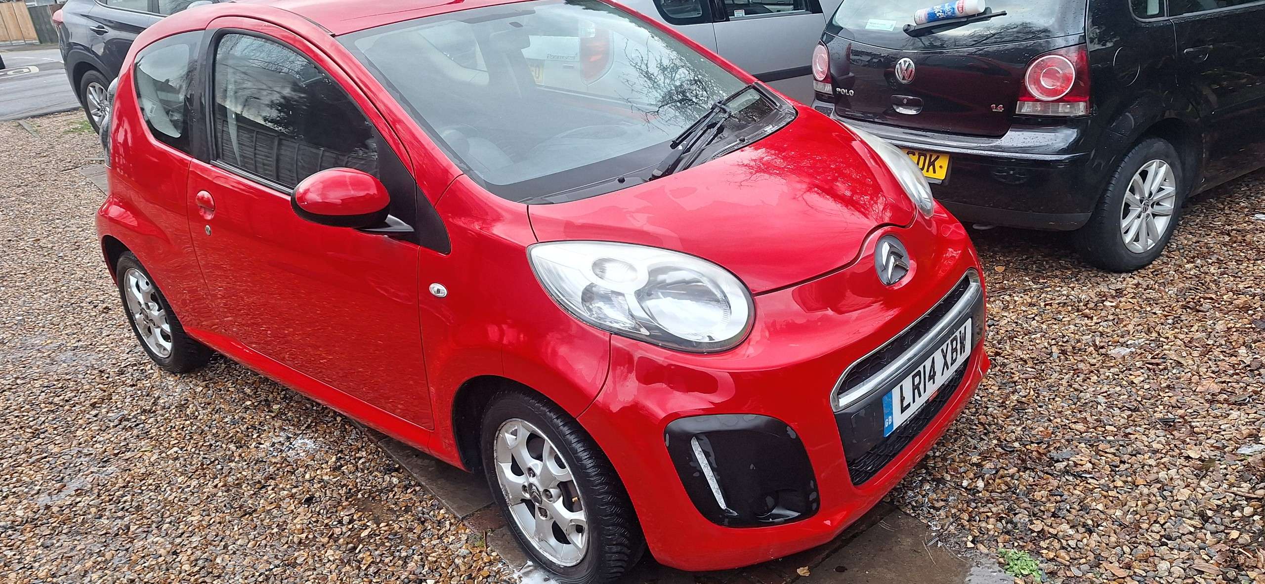 A 2014 CITROEN C1 1.0i Edition Hatchback 3dr Petrol Manual Euro 5 (68 ps) A 2014 CITROEN C1 1.0i Edition Hatchback 3dr Petrol Manual Euro 5 (68 ps)