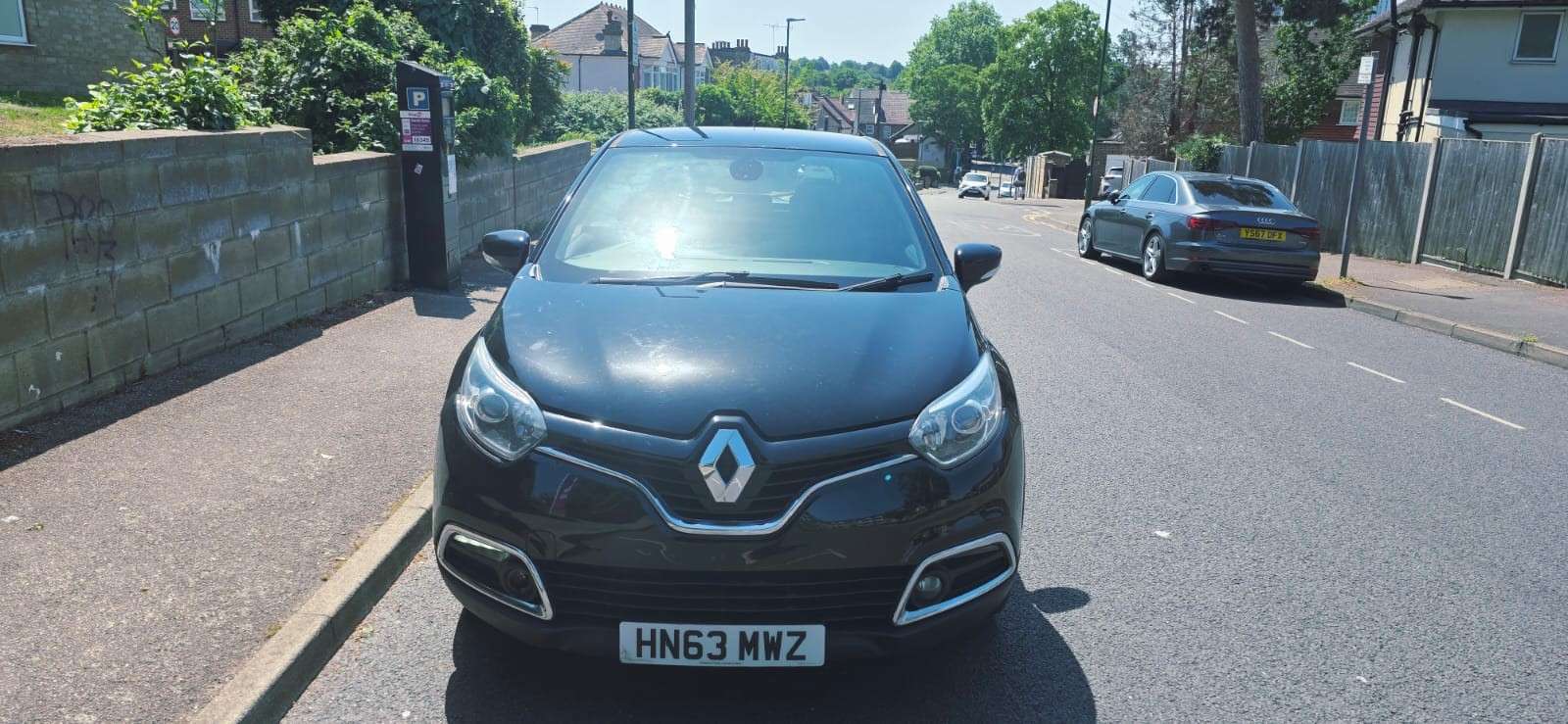 A 2013 RENAULT CAPTUR 0.9 TCe ENERGY Dynamique MediaNav SUV 5dr Petrol Manual Euro 5 (s/s) (90 ps) A 2013 RENAULT CAPTUR 0.9 TCe ENERGY Dynamique MediaNav SUV 5dr Petrol Manual Euro 5 (s/s) (90 ps)