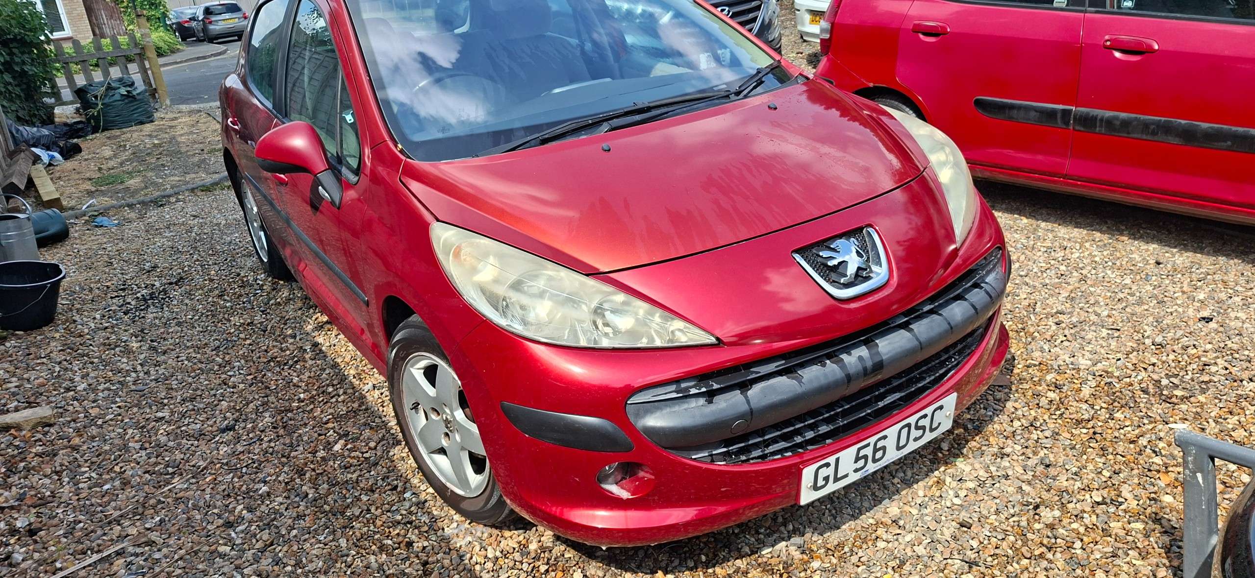 A 2007 PEUGEOT 207 SE A 2007 PEUGEOT 207 SE