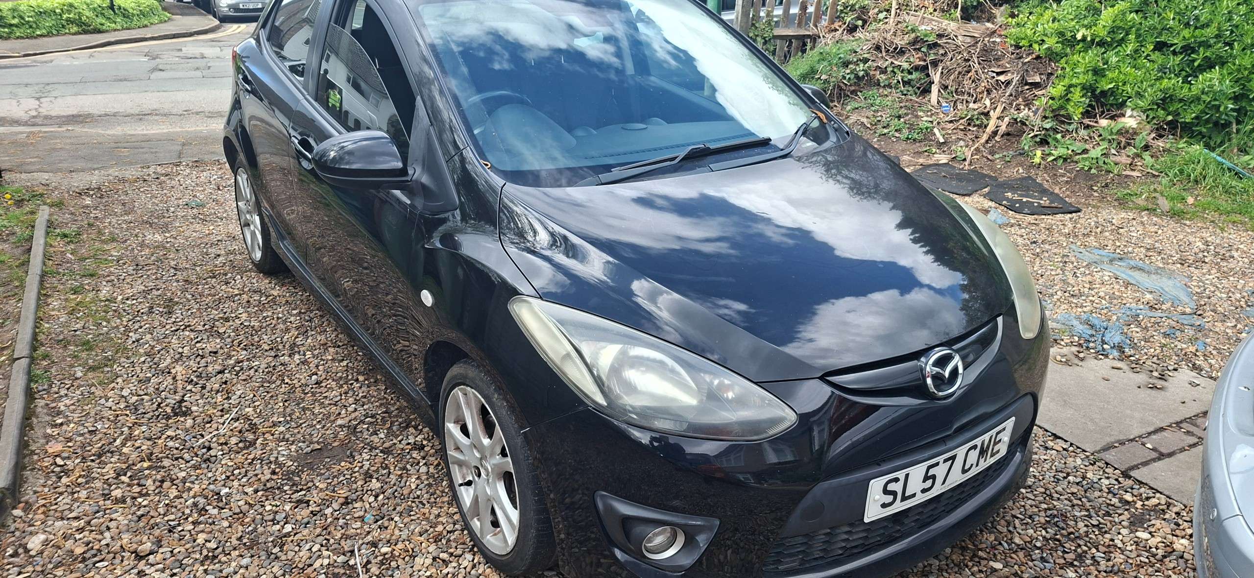 A 2007 MAZDA MAZDA2 1.5 Sport Hatchback 5dr Petrol Manual Euro 4 (103 ps) A 2007 MAZDA MAZDA2 1.5 Sport Hatchback 5dr Petrol Manual Euro 4 (103 ps)