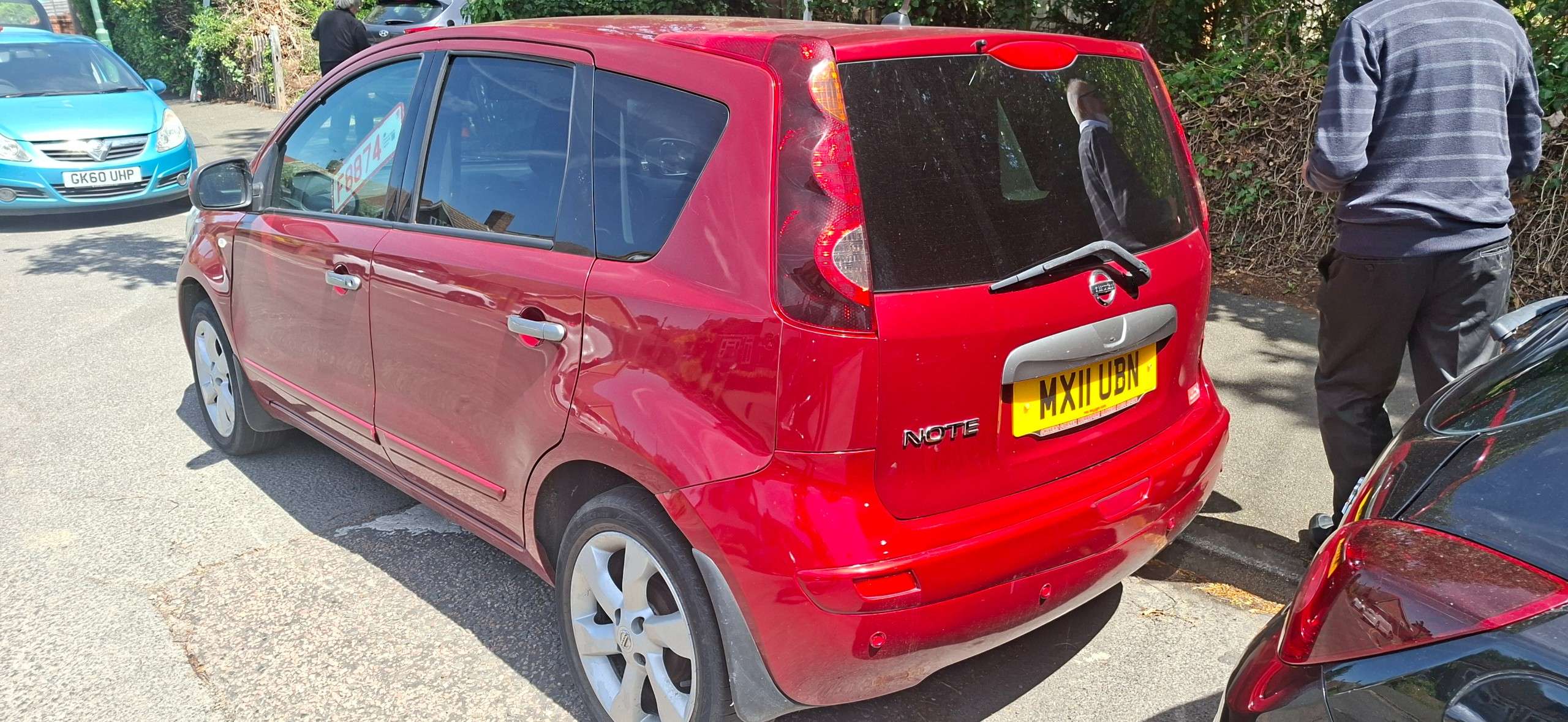 A 2011 NISSAN NOTE 1.6 16V Tekna Hatchback 5dr Petrol Manual Euro 5 (110 ps) A 2011 NISSAN NOTE 1.6 16V Tekna Hatchback 5dr Petrol Manual Euro 5 (110 ps)