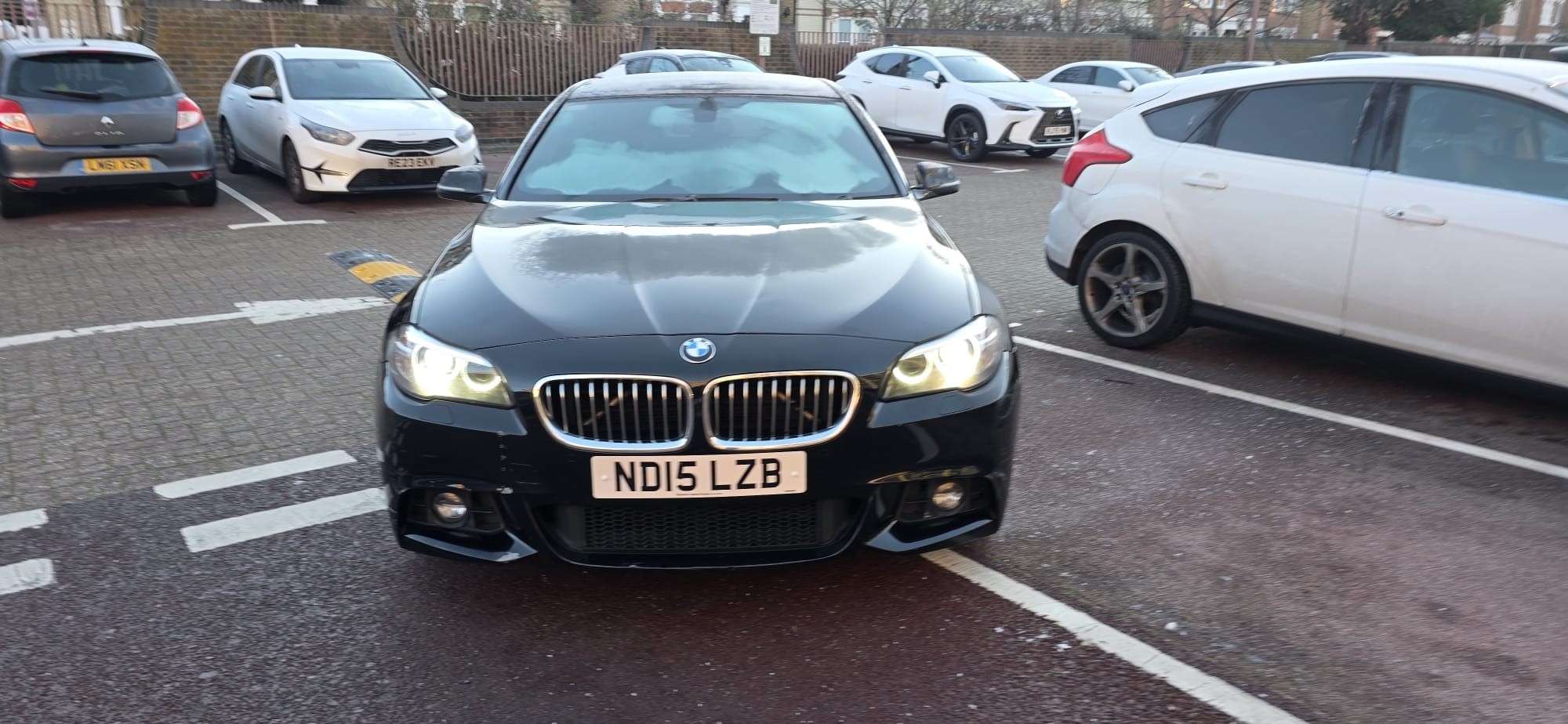 A 2015 BMW 5 SERIES 2.0 520d M Sport Saloon 4dr Diesel Auto Euro 6 (s/s) (190 ps) A 2015 BMW 5 SERIES 2.0 520d M Sport Saloon 4dr Diesel Auto Euro 6 (s/s) (190 ps)