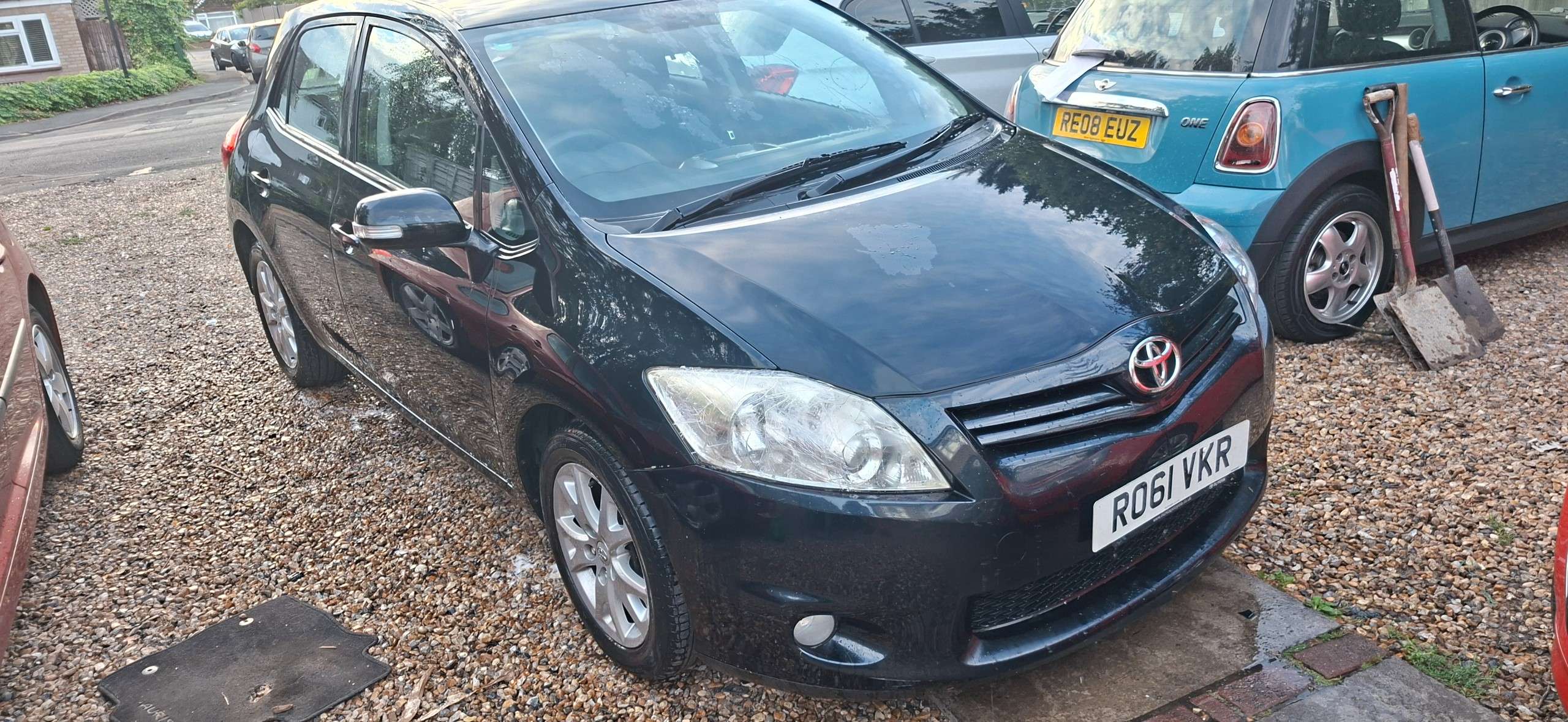 A 2012 TOYOTA AURIS 1.33 Dual VVT-i TR Hatchback 5dr Petrol Manual Euro 4 (s/s) (101 ps) A 2012 TOYOTA AURIS 1.33 Dual VVT-i TR Hatchback 5dr Petrol Manual Euro 4 (s/s) (101 ps)