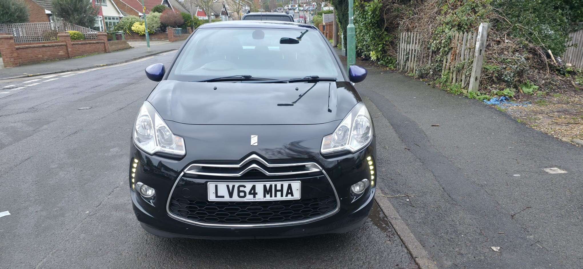 A 2014 CITROEN DS3 1.6 VTi DStyle Plus Hatchback 3dr Petrol Manual Euro 5 (120 ps) A 2014 CITROEN DS3 1.6 VTi DStyle Plus Hatchback 3dr Petrol Manual Euro 5 (120 ps)