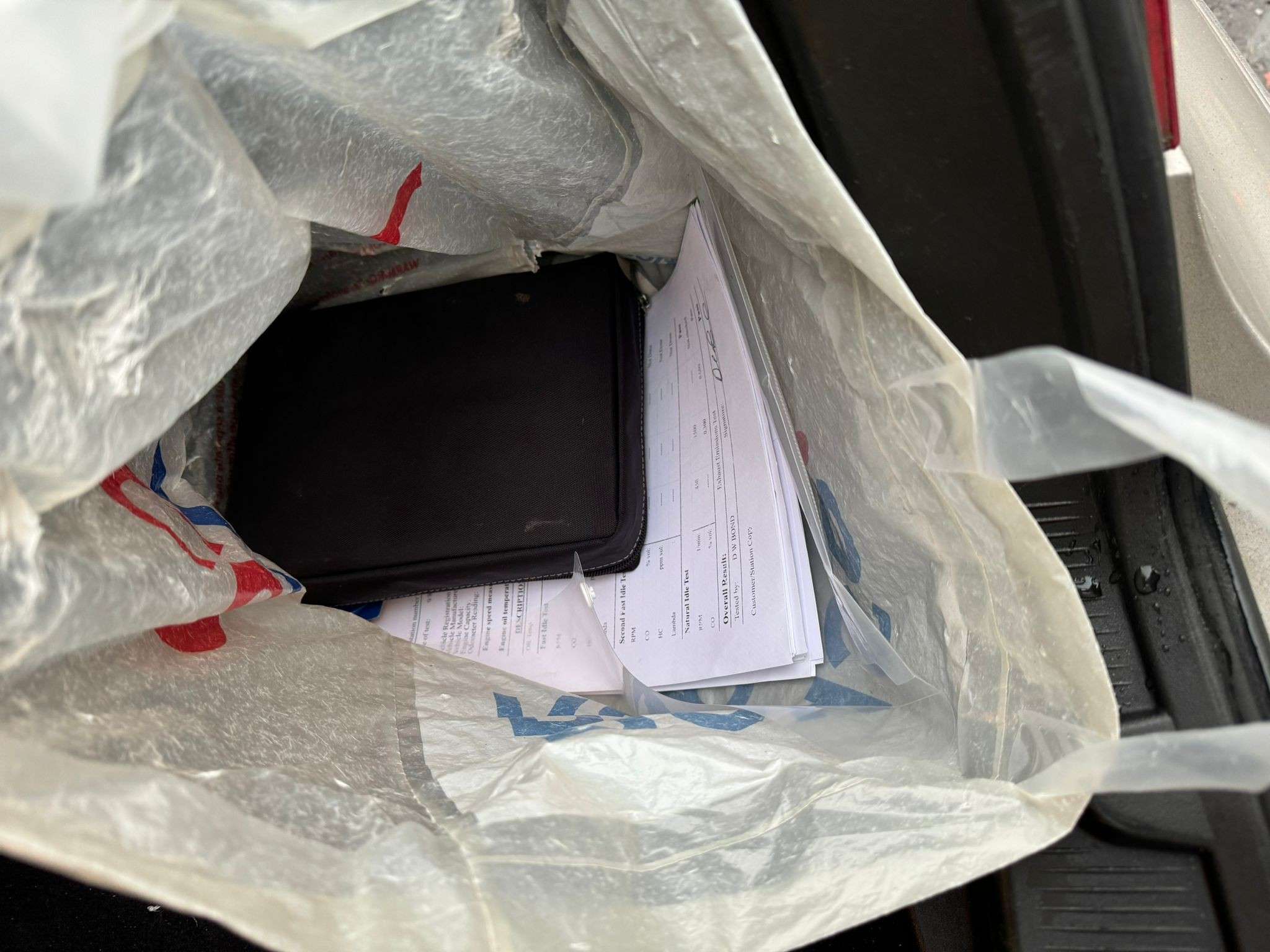 A 2005 MERCEDES-BENZ CLK CLK200 KOMPRESSOR ELEGANCE 2-Door A 2005 MERCEDES-BENZ CLK CLK200 KOMPRESSOR ELEGANCE 2-Door