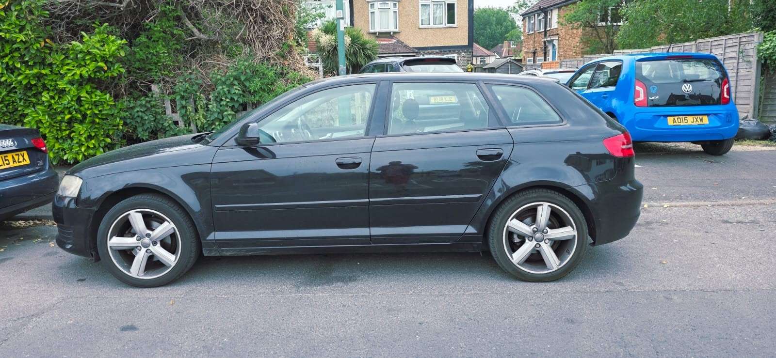 A 2009 AUDI A3 1.6 Technik Sportback 5dr Petrol Manual Euro 4 (102 ps) A 2009 AUDI A3 1.6 Technik Sportback 5dr Petrol Manual Euro 4 (102 ps)