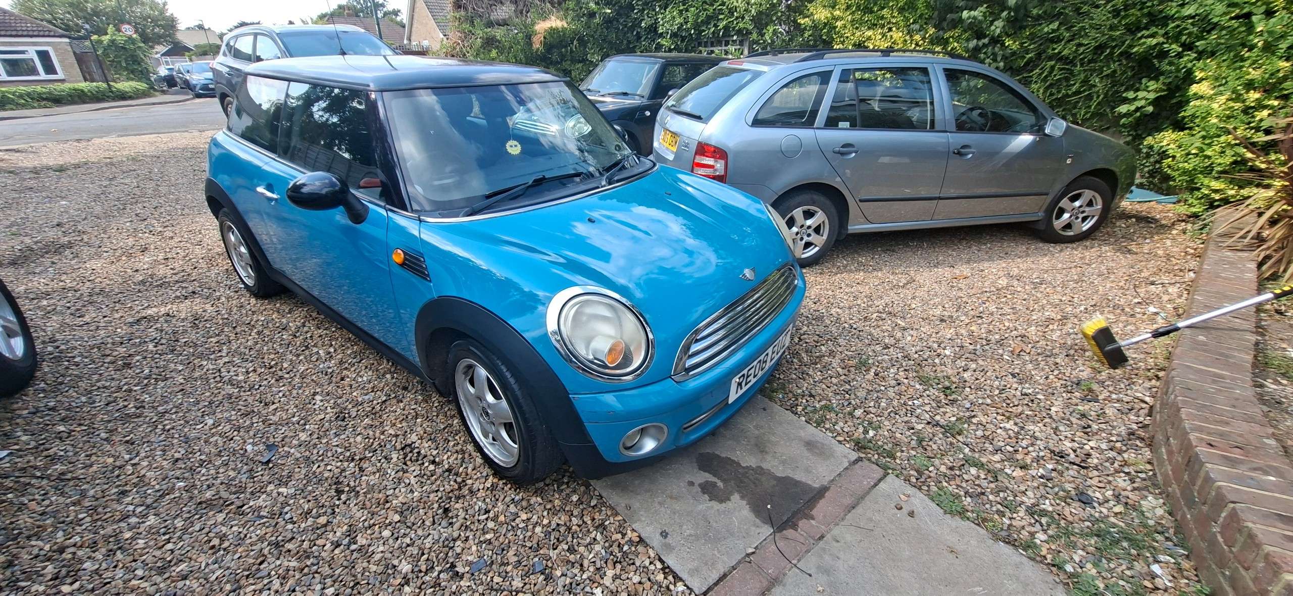 A 2008 MINI HATCH 1.4 One Hatchback 3dr Petrol Manual Euro 4 (95 ps) A 2008 MINI HATCH 1.4 One Hatchback 3dr Petrol Manual Euro 4 (95 ps)