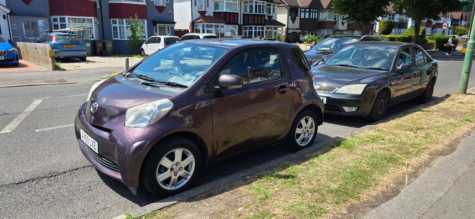 2009 TOYOTA IQ 2009 TOYOTA IQ
