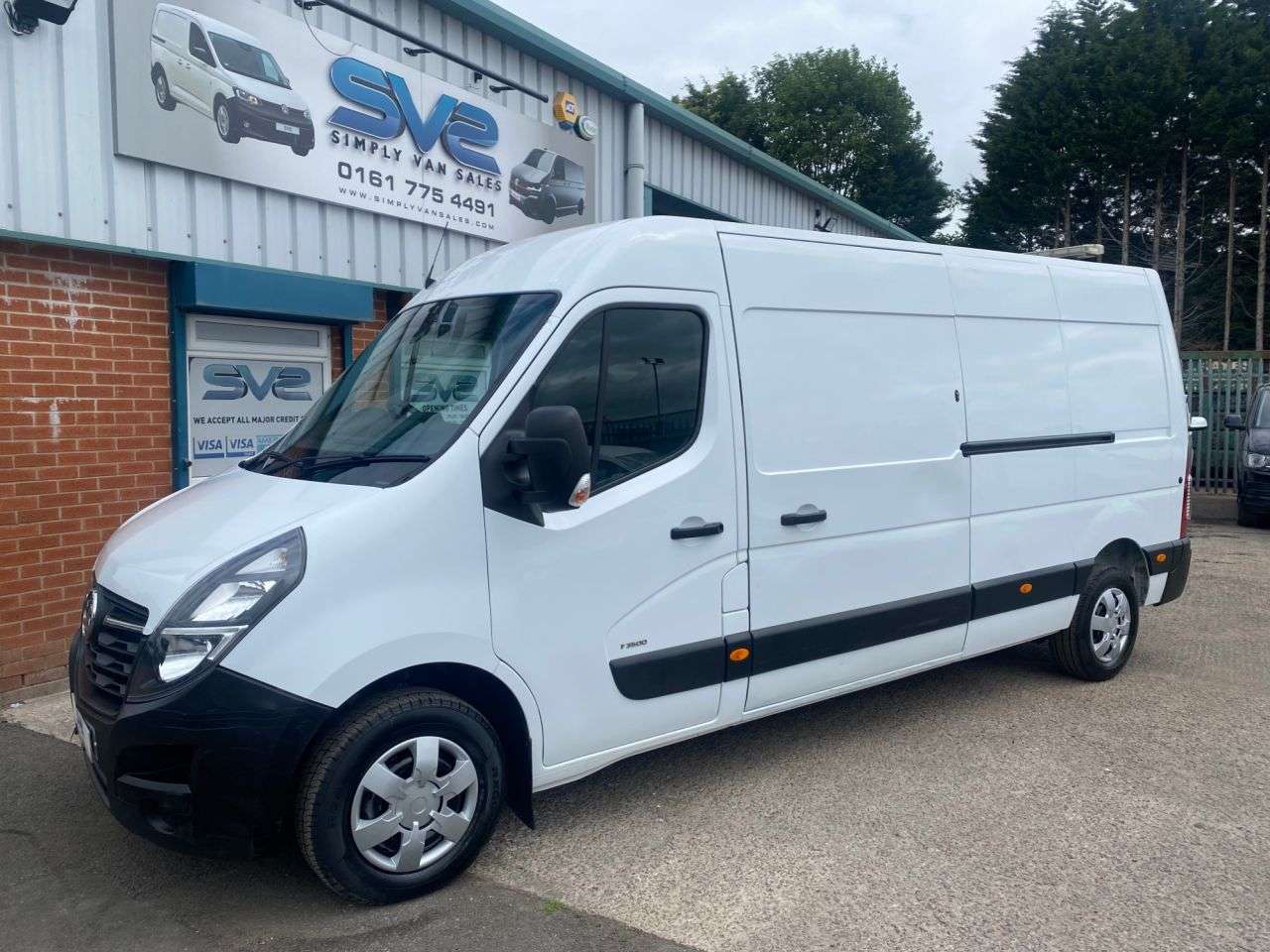 A 2021 VAUXHALL MOVANO 2.3 CDTI 3500 L3 H2 LWB MED ROOF EURO 6 *AIRCON* 94K A 2021 VAUXHALL MOVANO 2.3 CDTI 3500 L3 H2 LWB MED ROOF EURO 6 *AIRCON* 94K