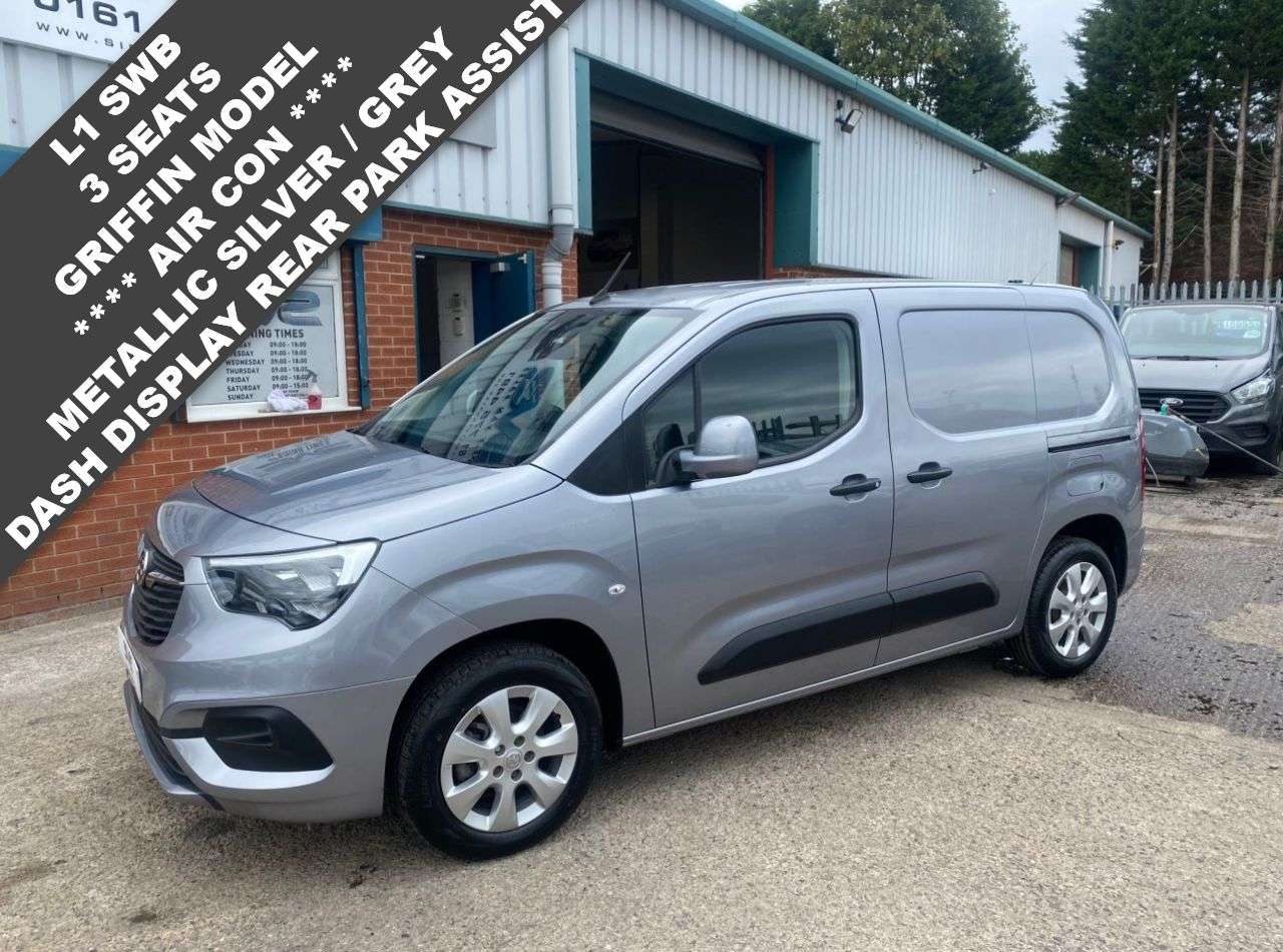 A 2021 VAUXHALL COMBO 1.5 L1 SWB EURO 6 GRIFFIN 3 SEATS AIR CON METALLIC GREY *** FREE MAINLAND U A 2021 VAUXHALL COMBO 1.5 L1 SWB EURO 6 GRIFFIN 3 SEATS AIR CON METALLIC GREY *** FREE MAINLAND U