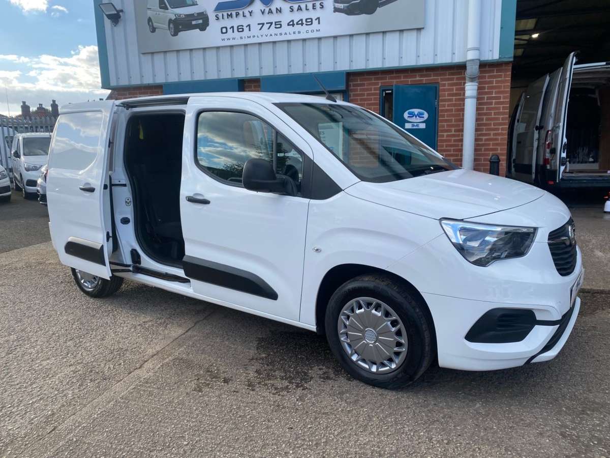 Check out this Vauxhall Combo 2020 Diesel Manual