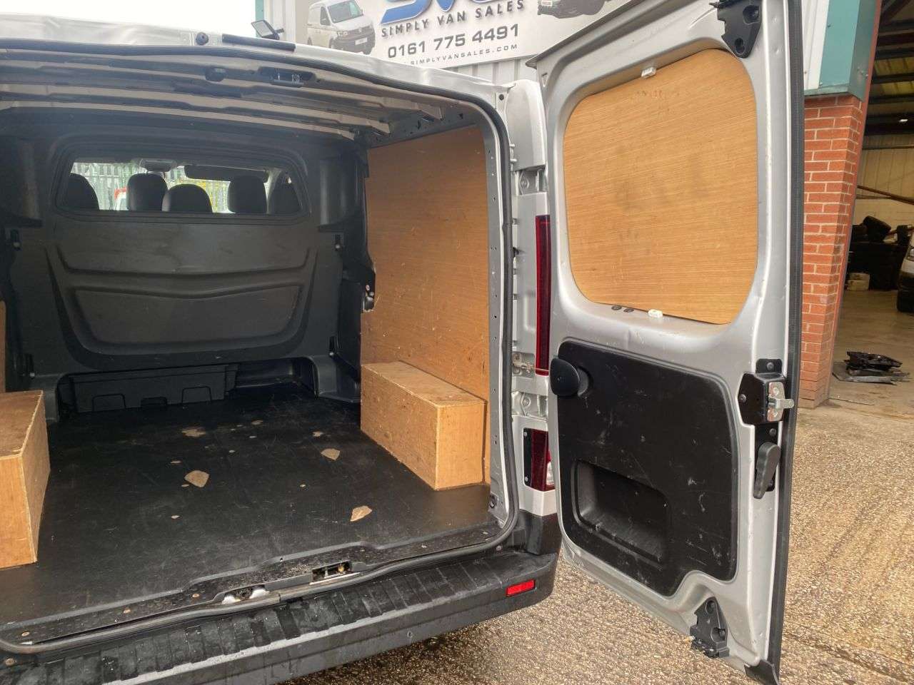 2019 RENAULT TRAFIC 2019 RENAULT TRAFIC