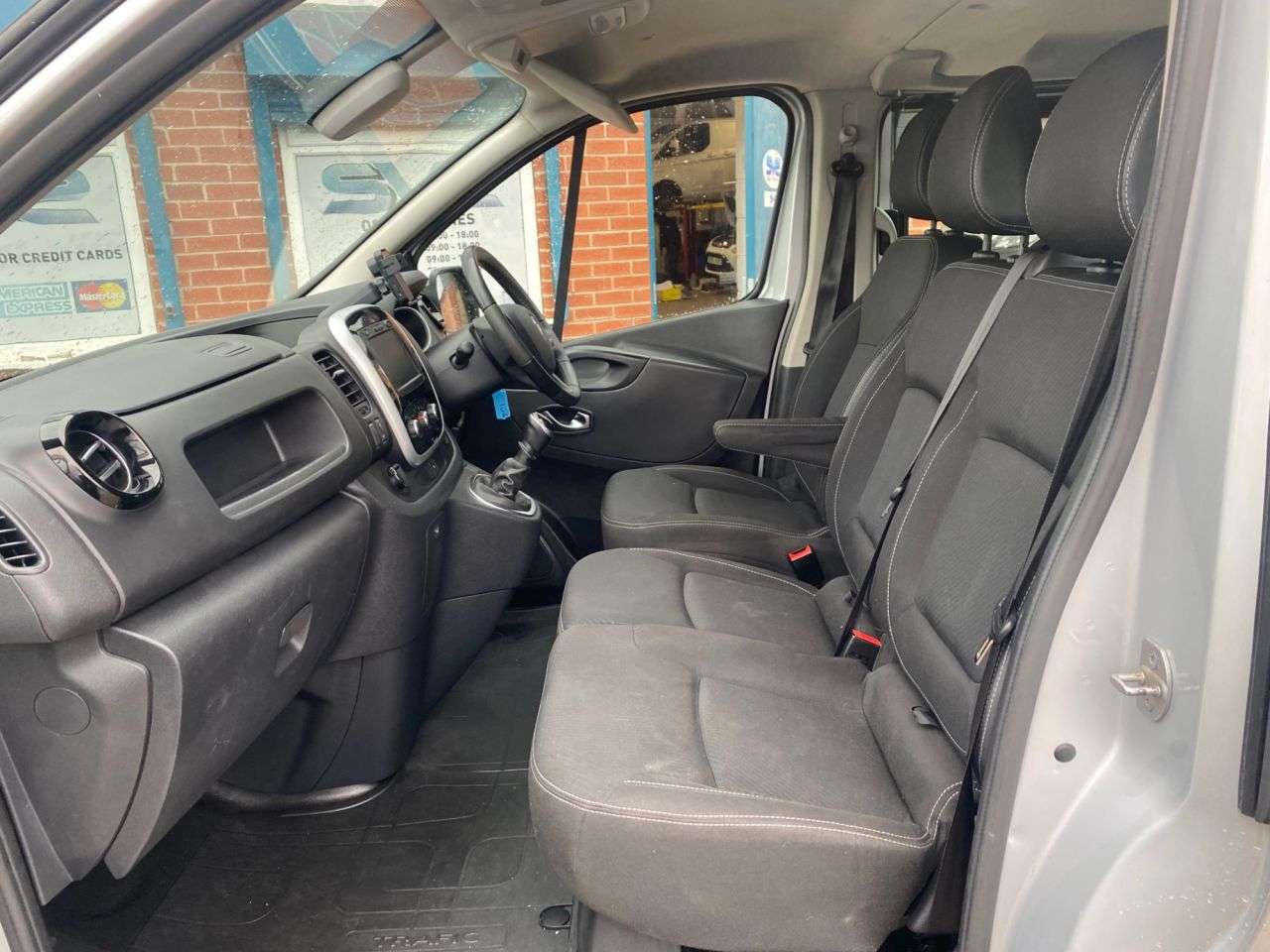 2019 RENAULT TRAFIC 2019 RENAULT TRAFIC