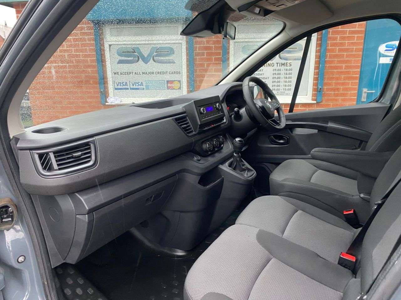 2022 RENAULT TRAFIC 2022 RENAULT TRAFIC