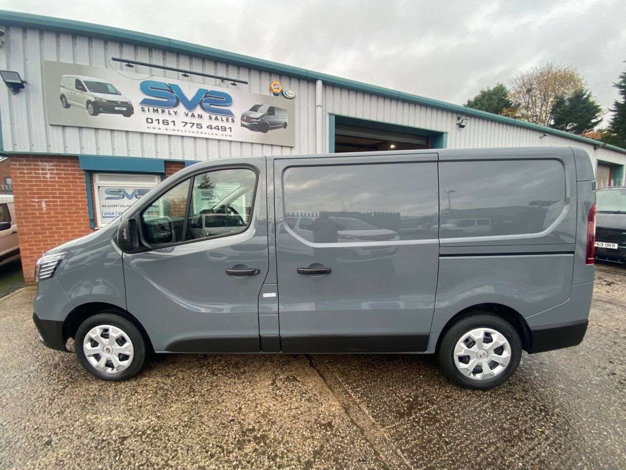 2022 RENAULT TRAFIC 2022 RENAULT TRAFIC