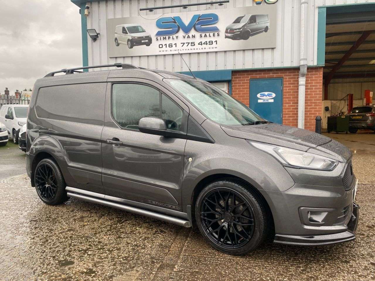 A 2020 FORD TRANSIT CONNECT L1 SWB "LIMITED" WITH DERANGED FACELIFT PACK 3 SEATS AIRCON 73K *** FREE MA A 2020 FORD TRANSIT CONNECT L1 SWB "LIMITED" WITH DERANGED FACELIFT PACK 3 SEATS AIRCON 73K *** FREE MA