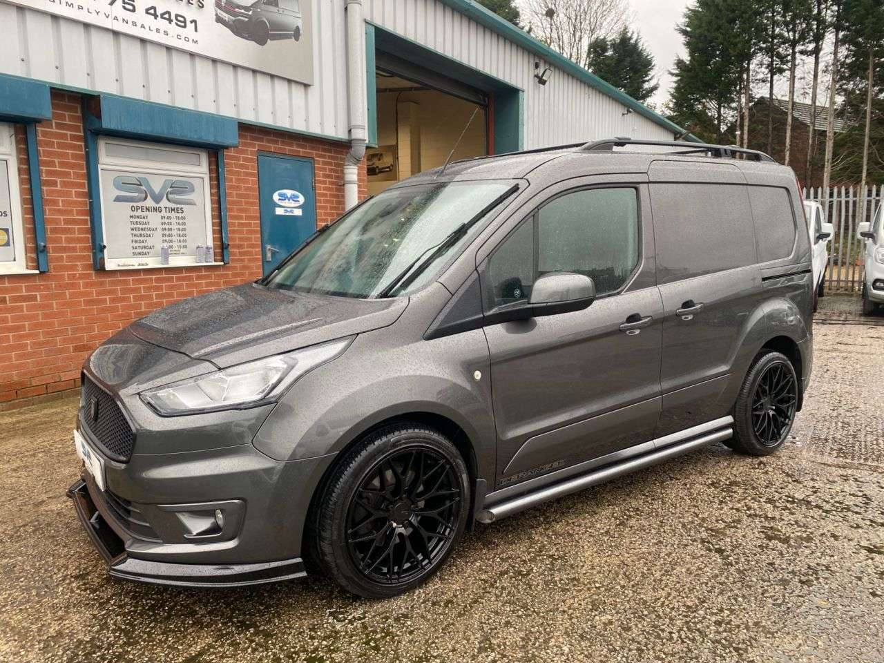 A 2020 FORD TRANSIT CONNECT L1 SWB "LIMITED" WITH DERANGED FACELIFT PACK 3 SEATS AIRCON 73K *** FREE MA A 2020 FORD TRANSIT CONNECT L1 SWB "LIMITED" WITH DERANGED FACELIFT PACK 3 SEATS AIRCON 73K *** FREE MA