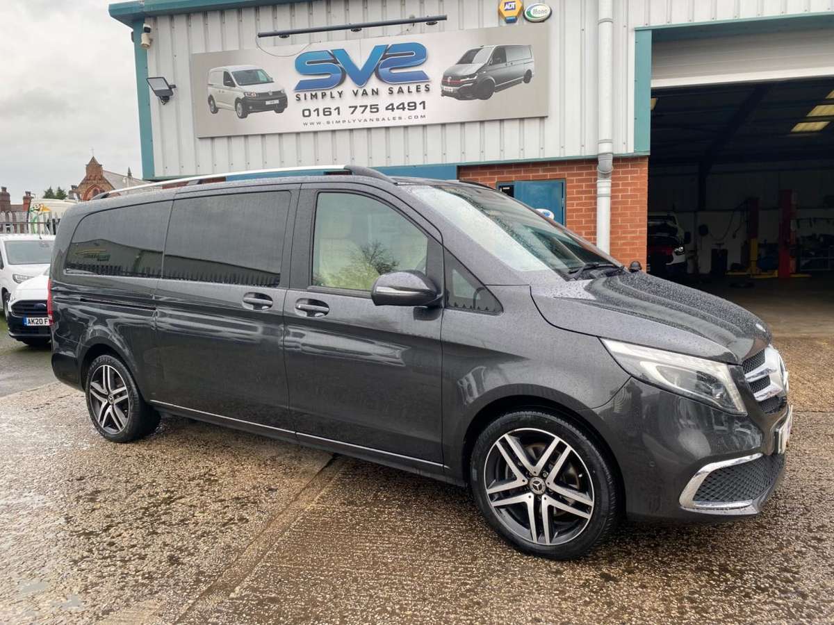 Check out this Mercedes-benz V Class Klassen 2022 Diesel Automatic