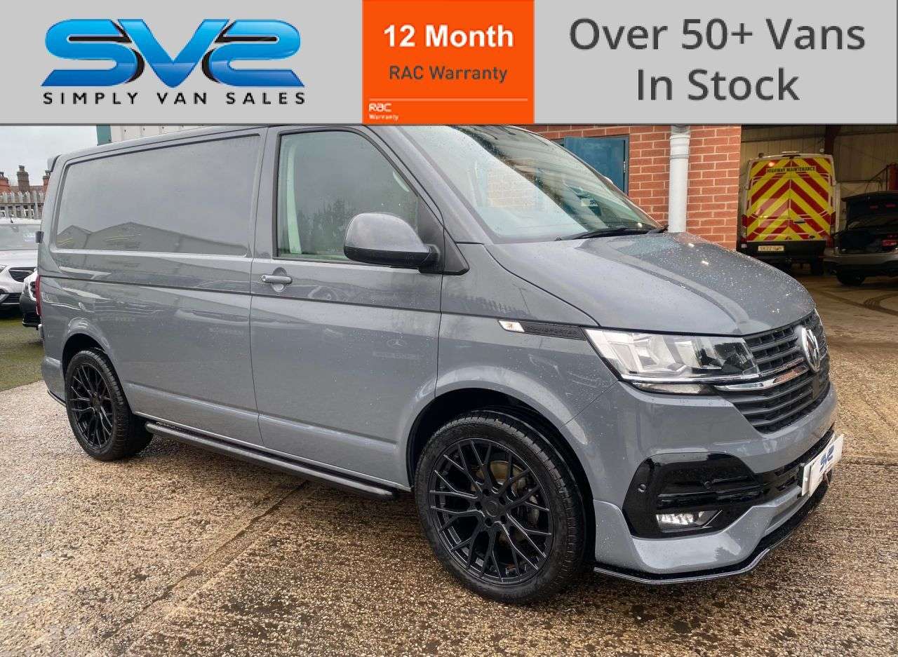 A 2021 VOLKSWAGEN TRANSPORTER 6SPD 150BHP SWB T28 PURE GREY HIGHLINE LEIGHTON SPORT PACK *** FREE MAINLAN A 2021 VOLKSWAGEN TRANSPORTER 6SPD 150BHP SWB T28 PURE GREY HIGHLINE LEIGHTON SPORT PACK *** FREE MAINLAN