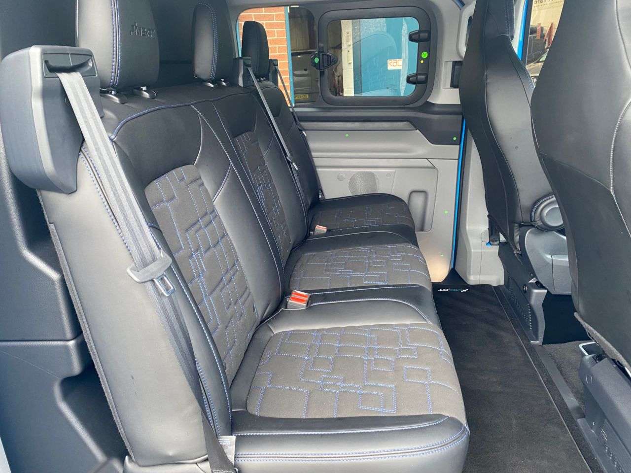 2025 FORD TRANSIT CUSTOM 2025 FORD TRANSIT CUSTOM