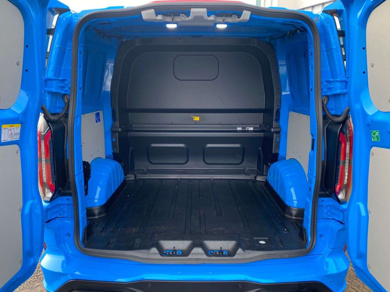 2025 FORD TRANSIT CUSTOM 2025 FORD TRANSIT CUSTOM