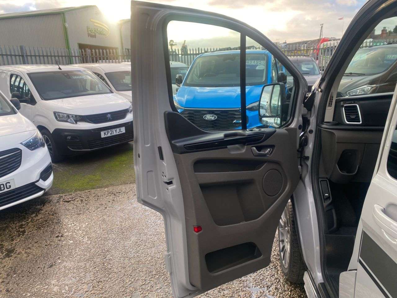 2023 FORD TRANSIT CUSTOM 2023 FORD TRANSIT CUSTOM