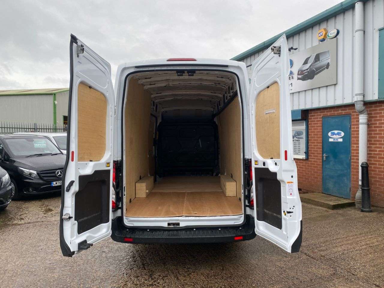 2023 FORD TRANSIT 2023 FORD TRANSIT