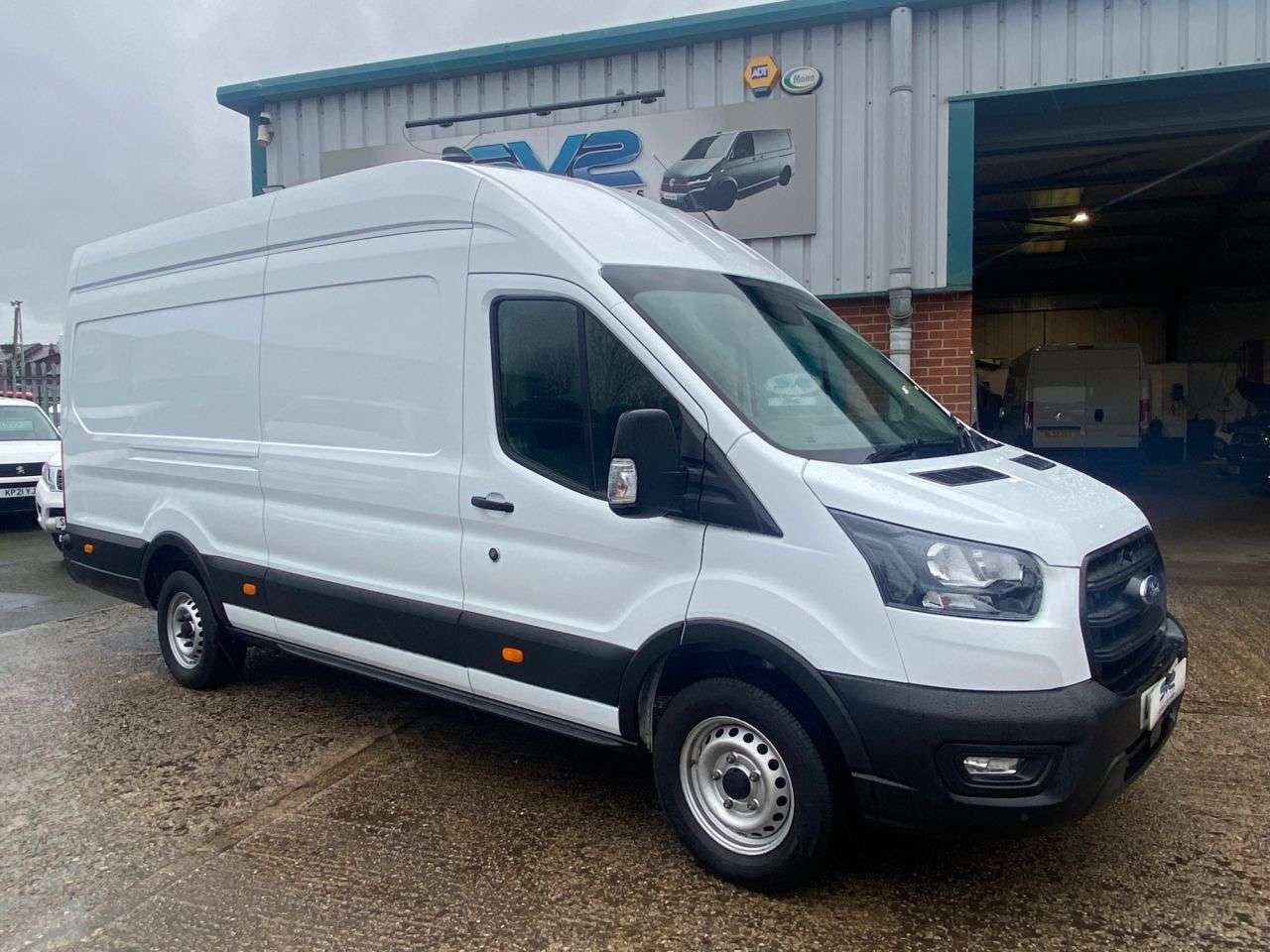 A 2023 FORD TRANSIT L4 XLWB JUMBO RWD T350 EURO 6 LEADER 84K MILES *CLEAN* A 2023 FORD TRANSIT L4 XLWB JUMBO RWD T350 EURO 6 LEADER 84K MILES *CLEAN*