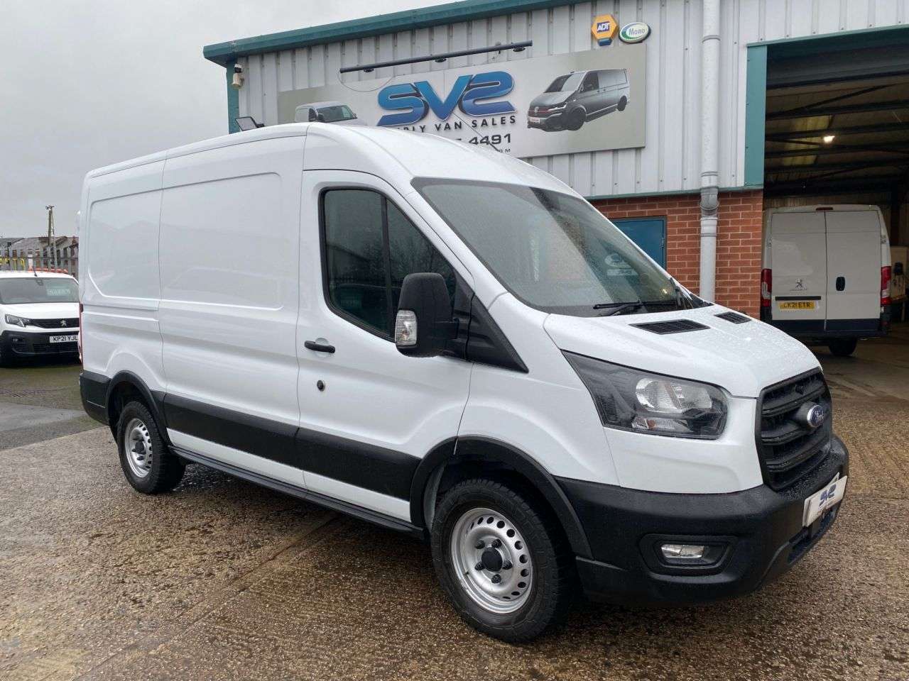 A 2022 FORD TRANSIT AWD 4X4 L2 H2 MWB MED ROOF WORKSHOP A/C 70K BELT REPLACED A 2022 FORD TRANSIT AWD 4X4 L2 H2 MWB MED ROOF WORKSHOP A/C 70K BELT REPLACED