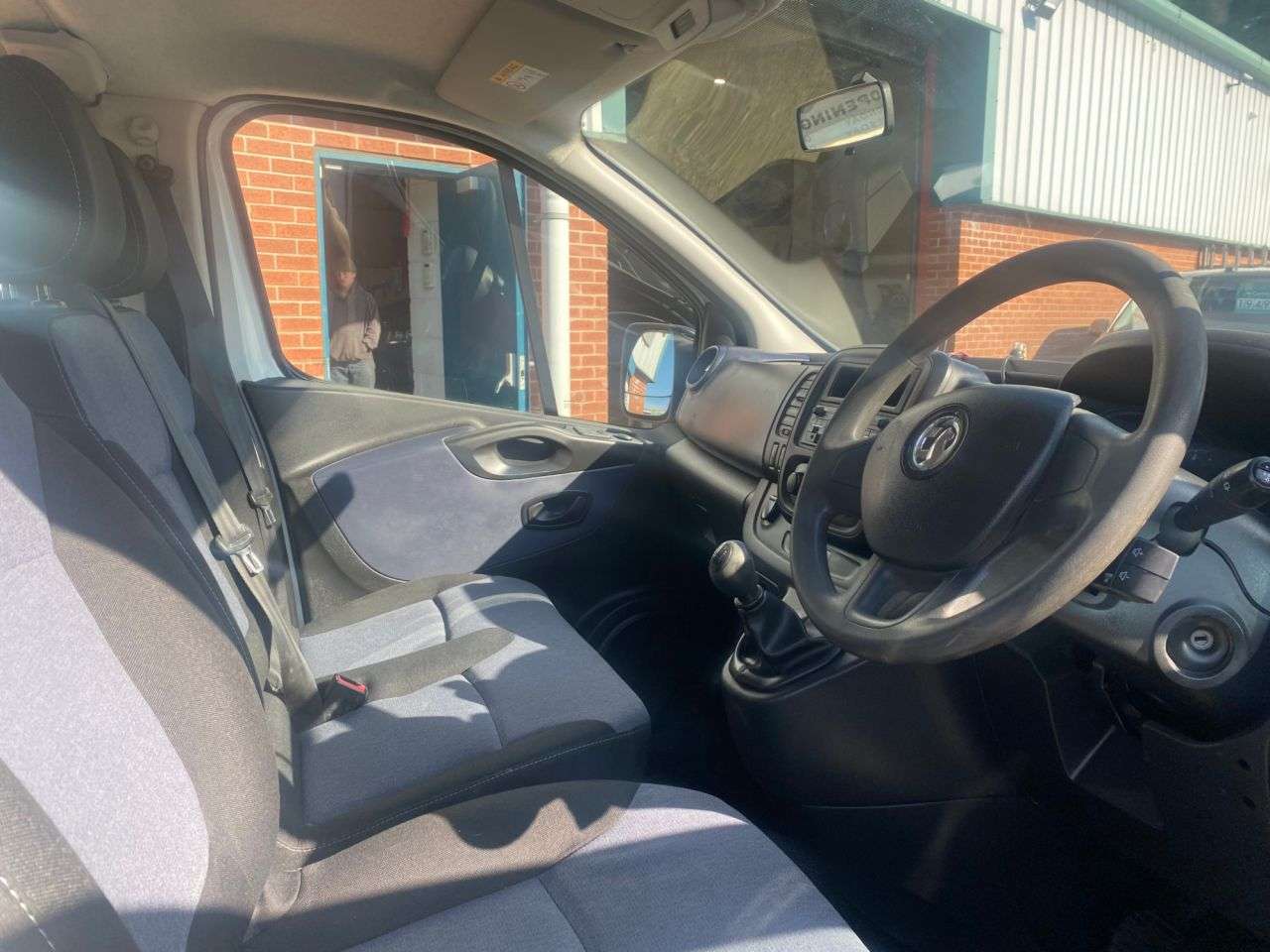2017 VAUXHALL VIVARO 2017 VAUXHALL VIVARO