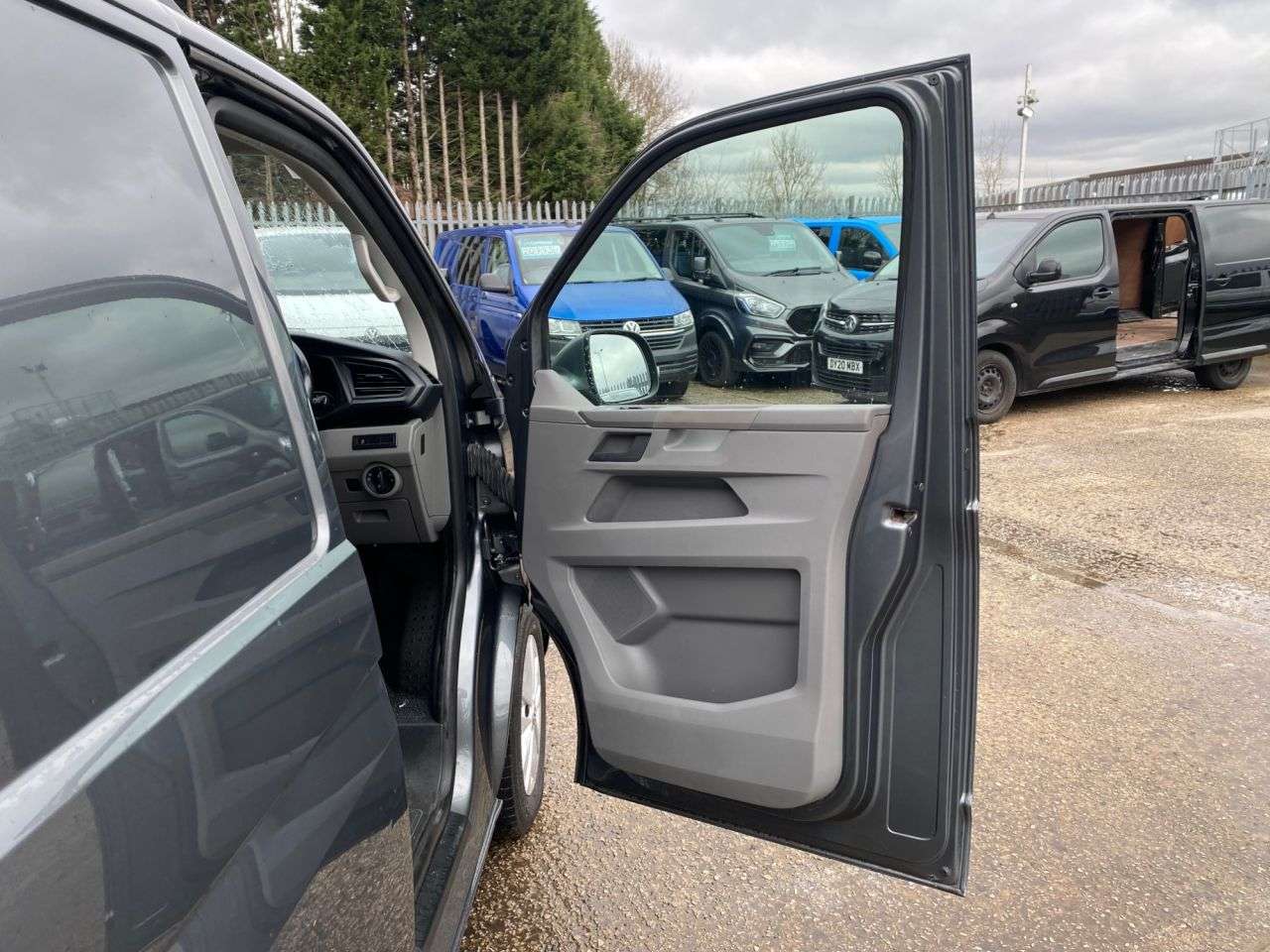 2021 VOLKSWAGEN TRANSPORTER 2021 VOLKSWAGEN TRANSPORTER