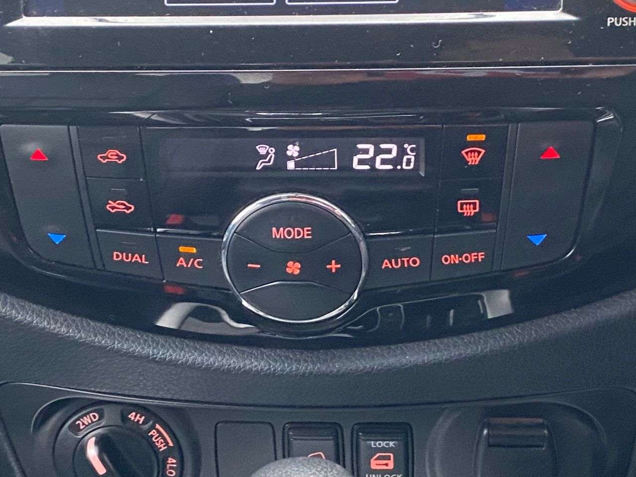 2021 NISSAN NAVARA 2021 NISSAN NAVARA