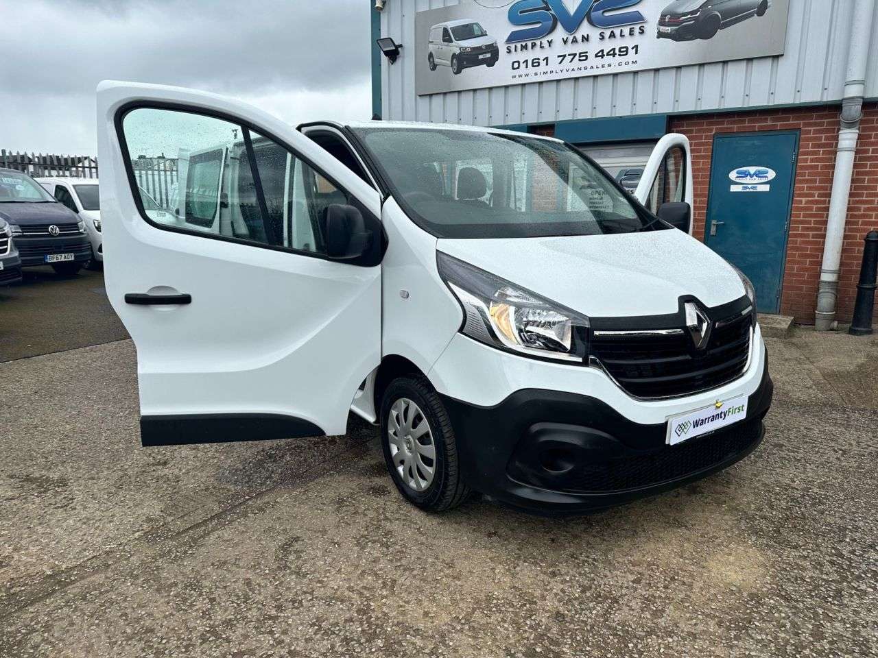 2021 RENAULT TRAFIC 2021 RENAULT TRAFIC