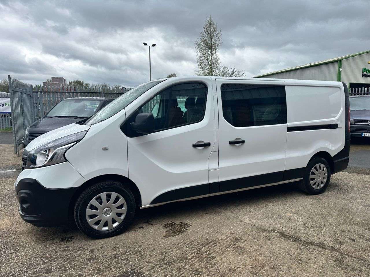 2021 RENAULT TRAFIC 2021 RENAULT TRAFIC